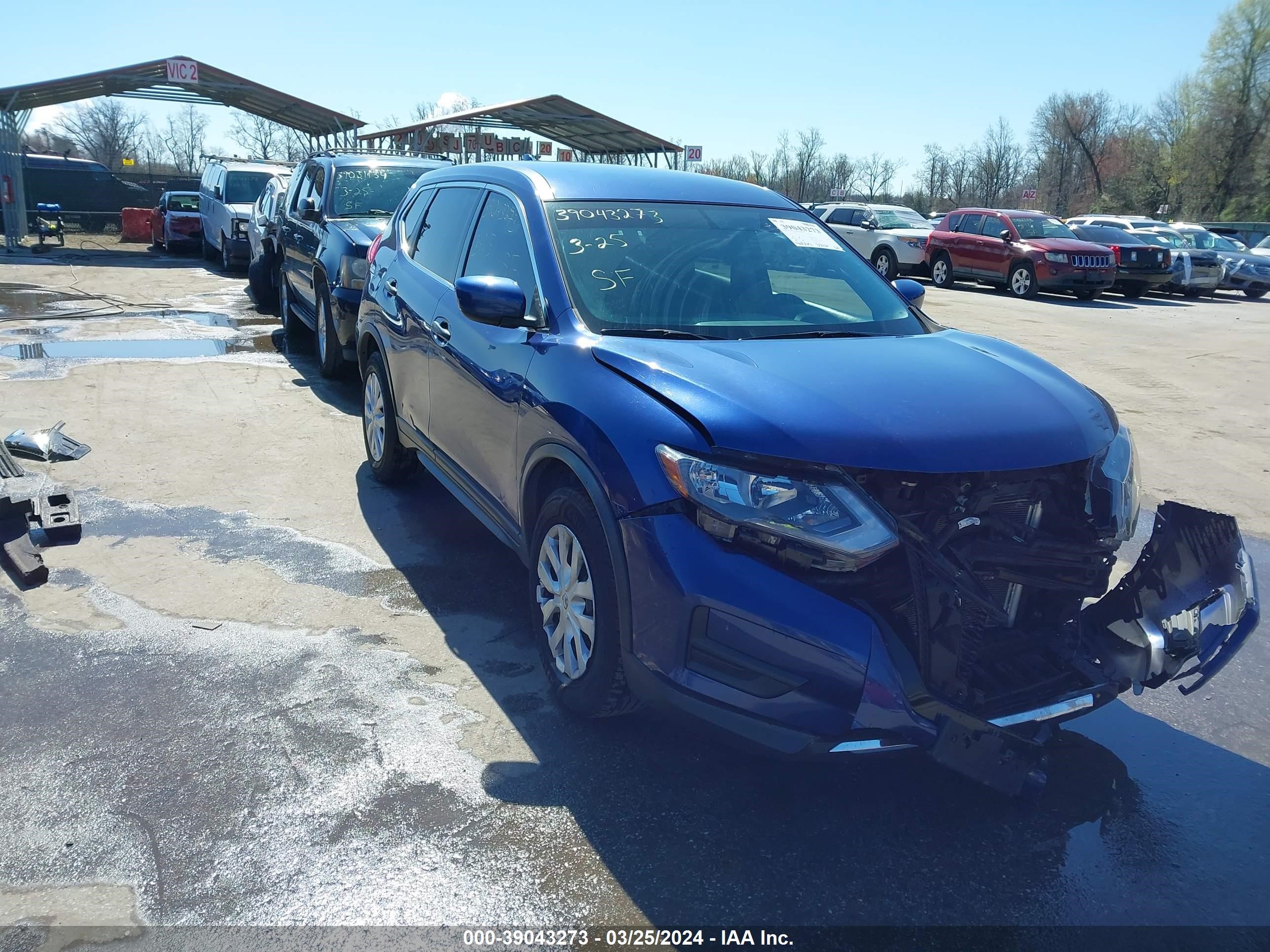 NISSAN ROGUE 2017 knmat2mv2hp572963