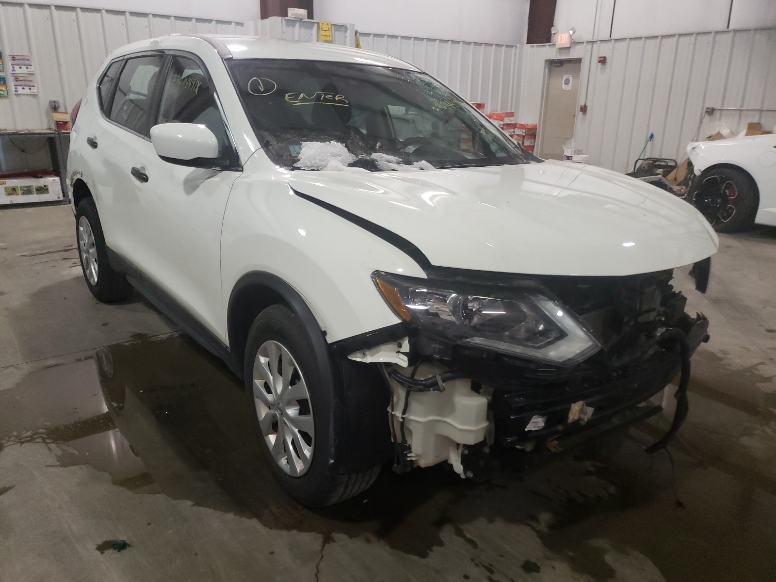 NISSAN ROGUE S 2019 knmat2mv2kp504055