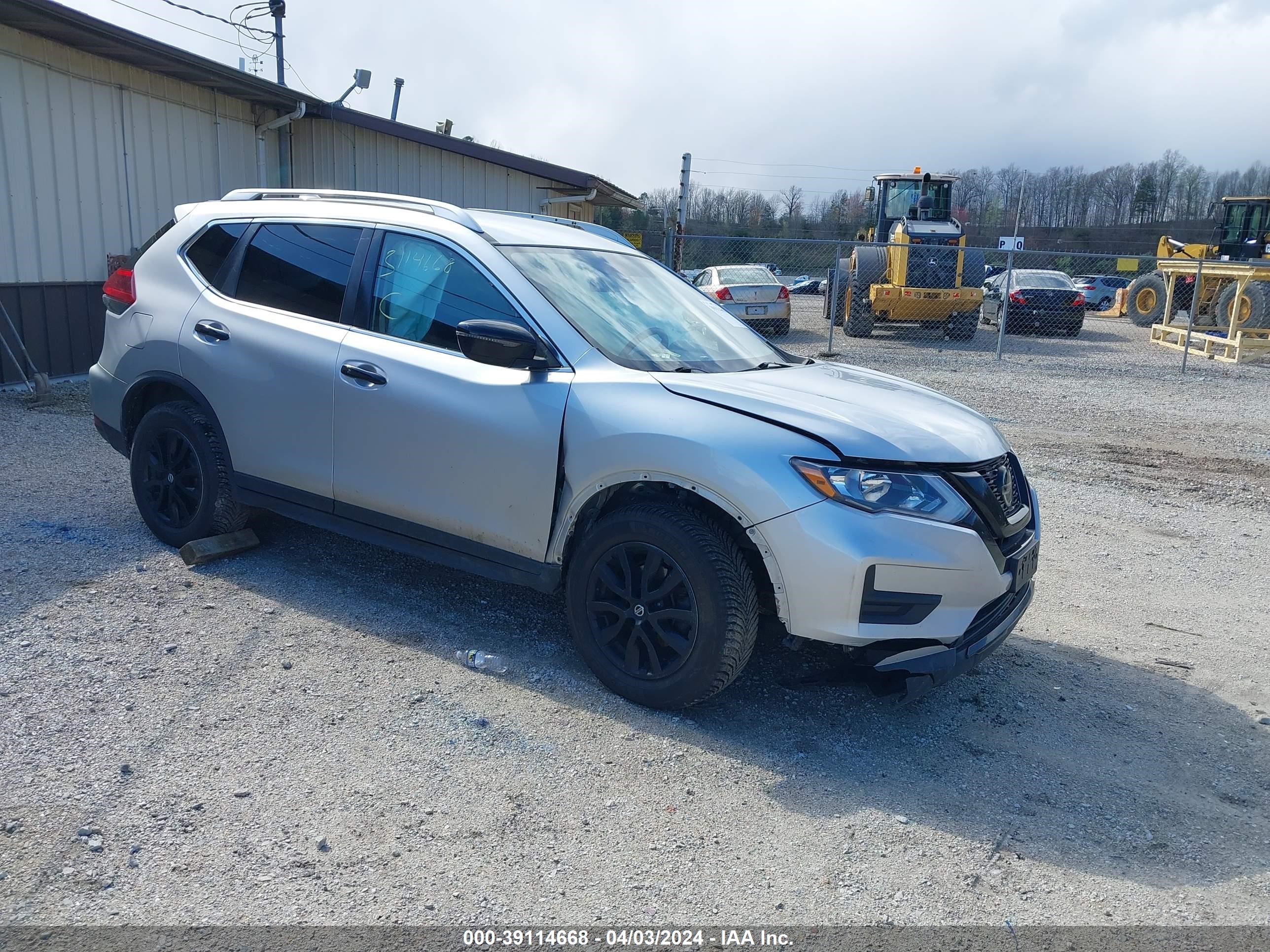 NISSAN ROGUE 2020 knmat2mv2lp500234