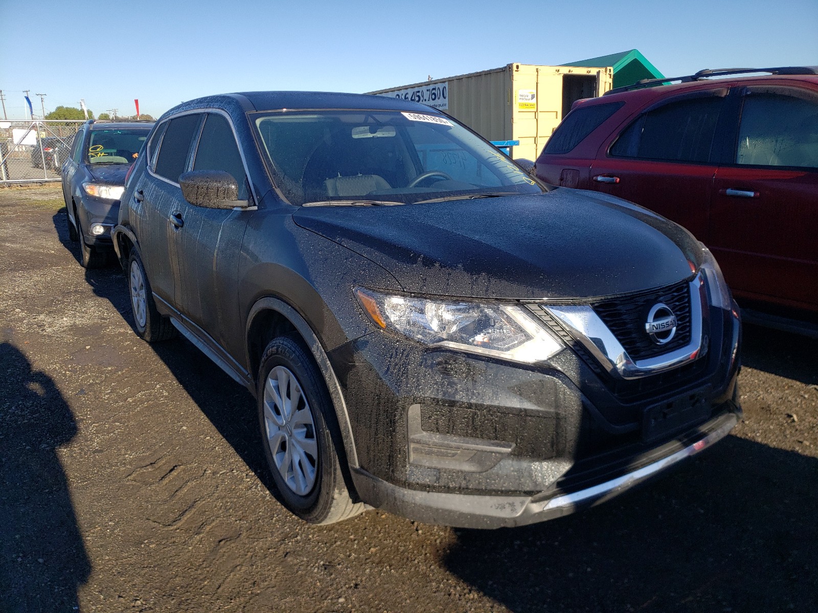 NISSAN ROGUE S 2017 knmat2mv3hp557307