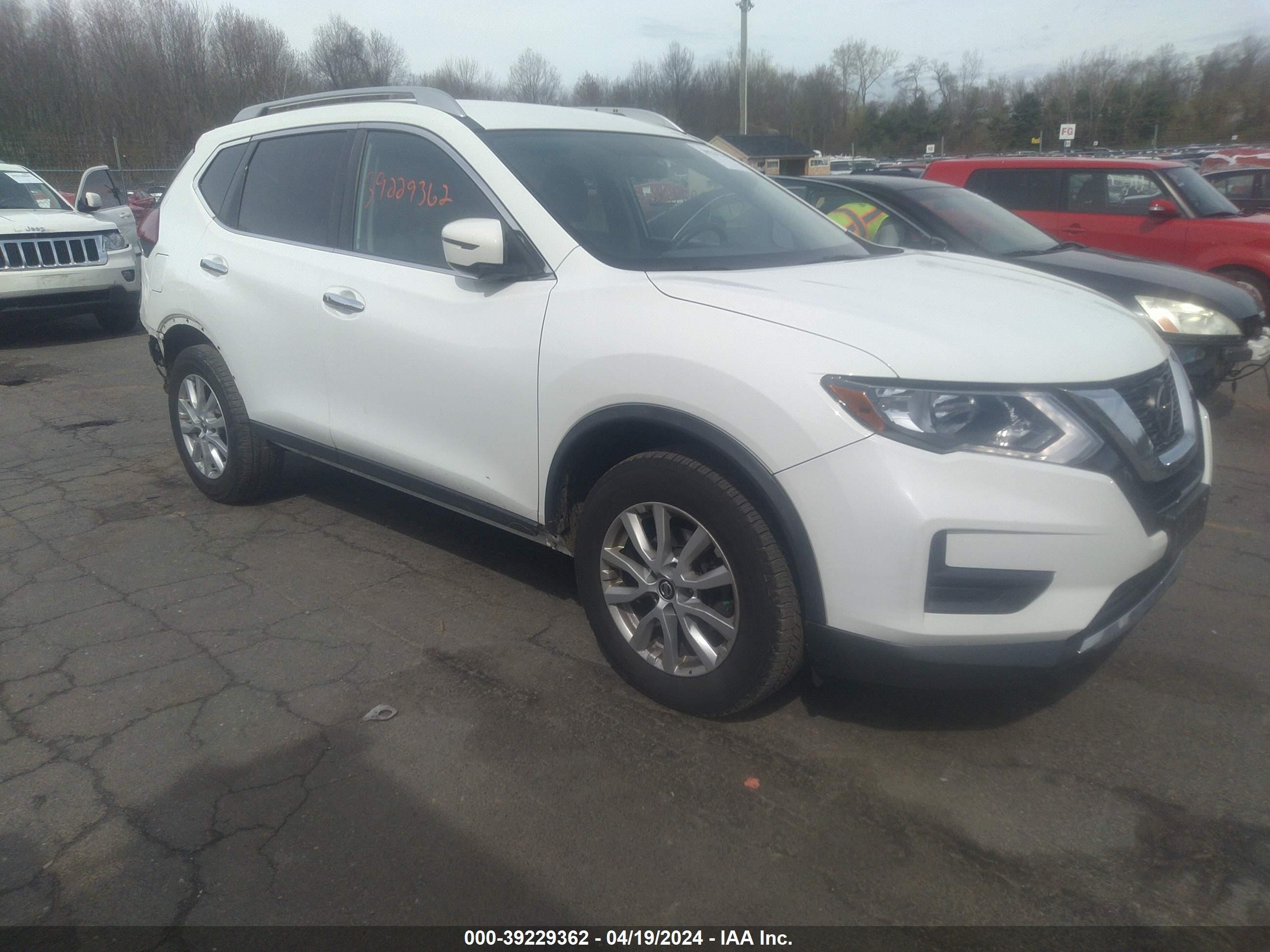 NISSAN ROGUE 2018 knmat2mv3jp565235