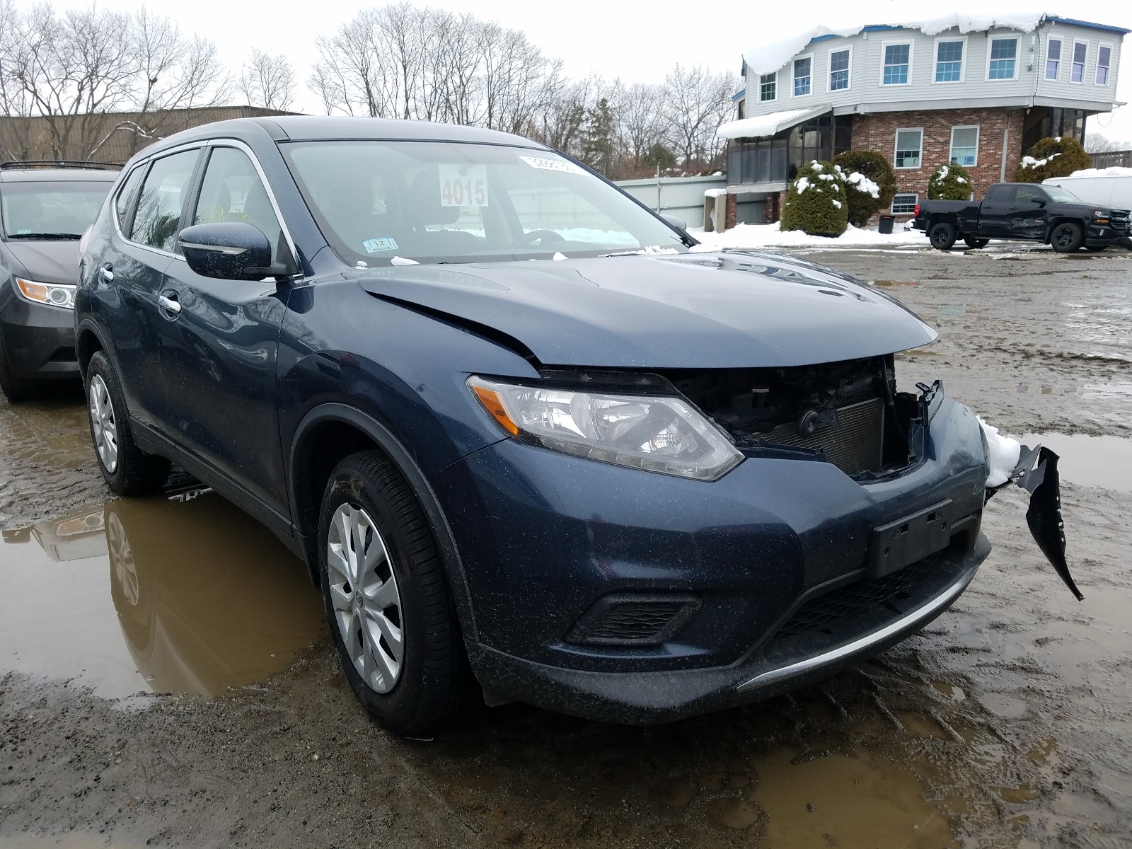 NISSAN ROGUE S 2015 knmat2mv4fp580866