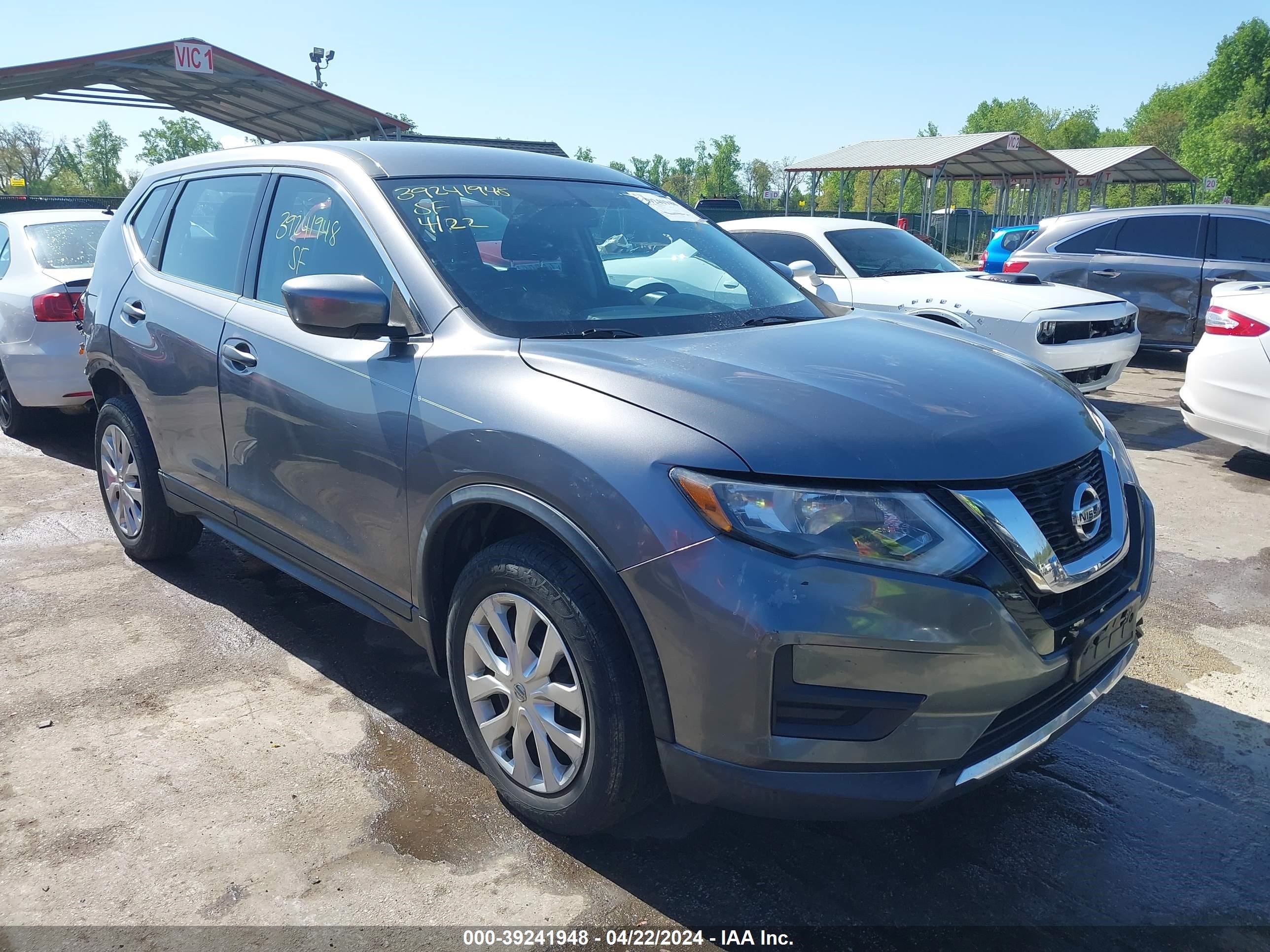 NISSAN ROGUE 2017 knmat2mv4hp528074