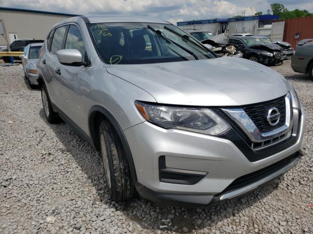 NISSAN ROGUE S 2017 knmat2mv4hp551483