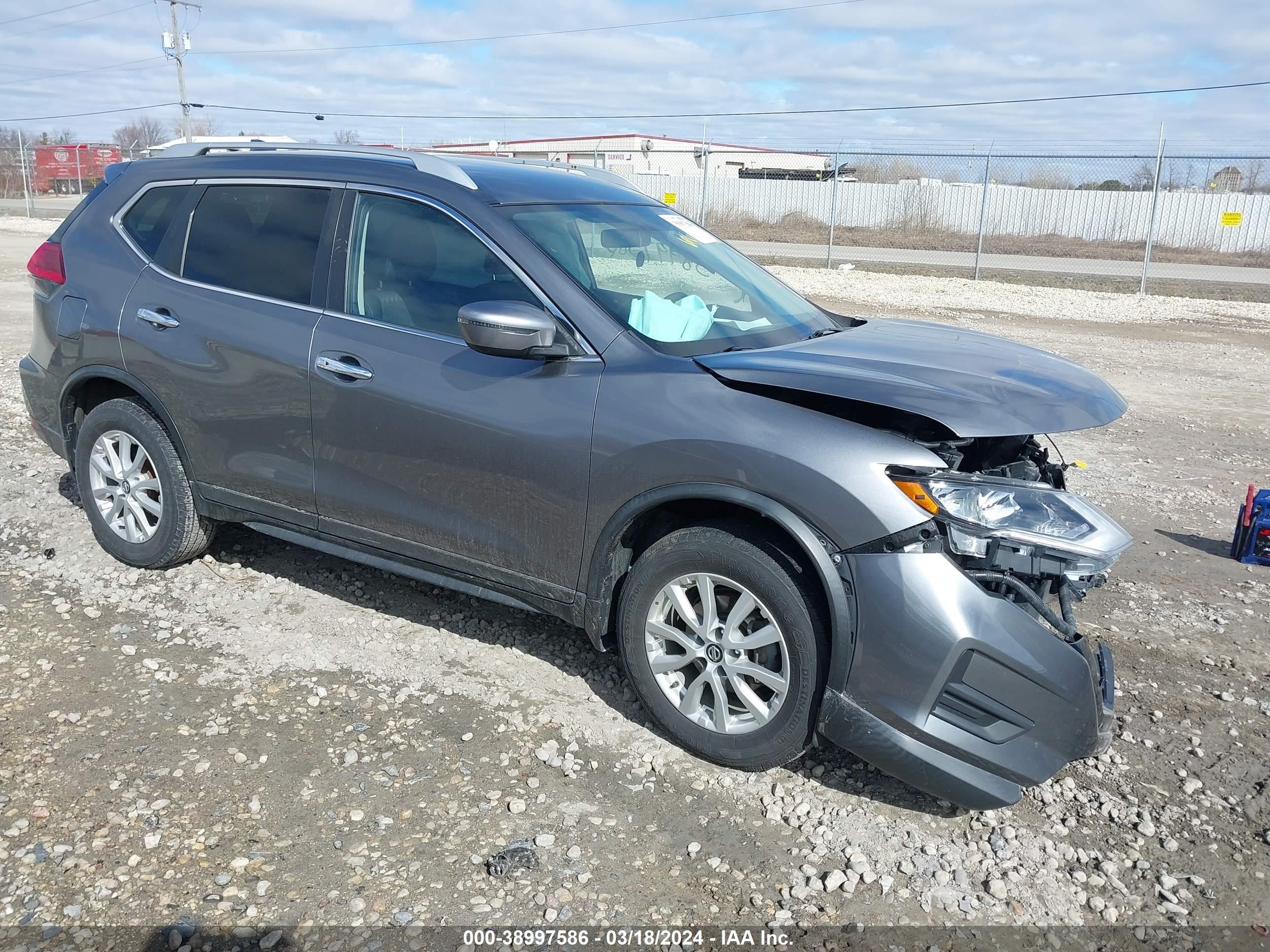 NISSAN ROGUE 2017 knmat2mv4hp572608