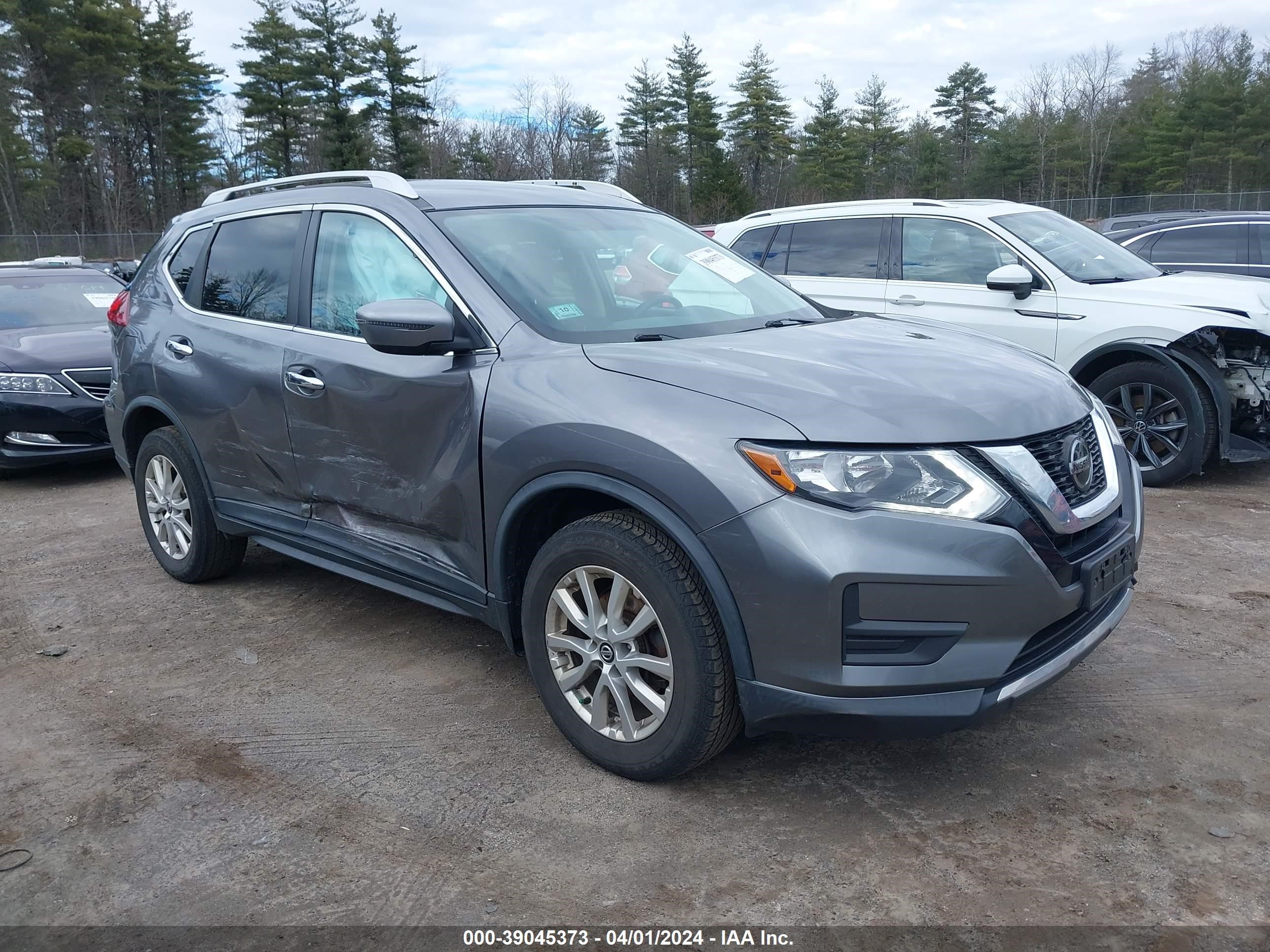 NISSAN ROGUE 2018 knmat2mv4jp614443