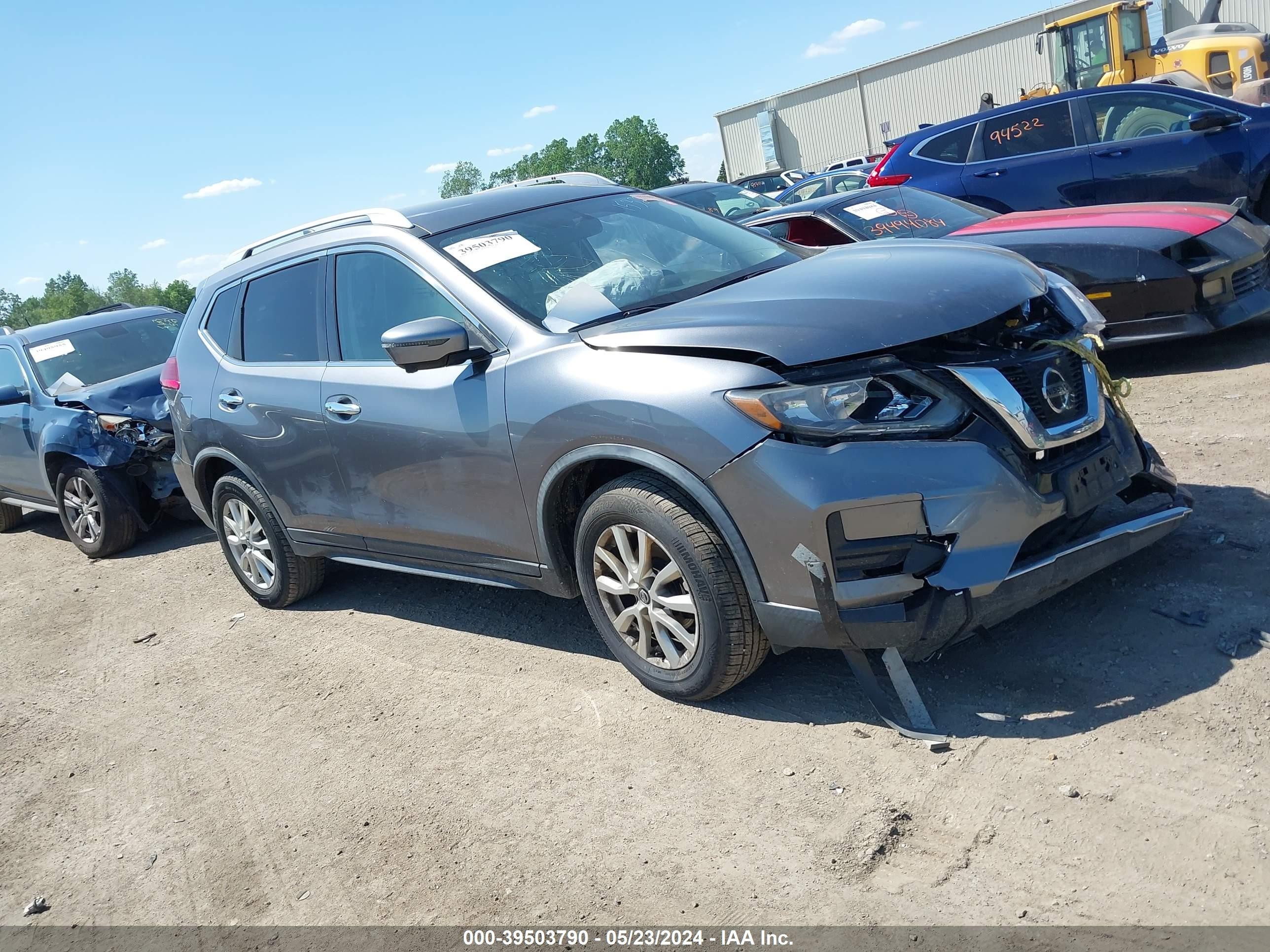 NISSAN ROGUE 2017 knmat2mv5hp615322