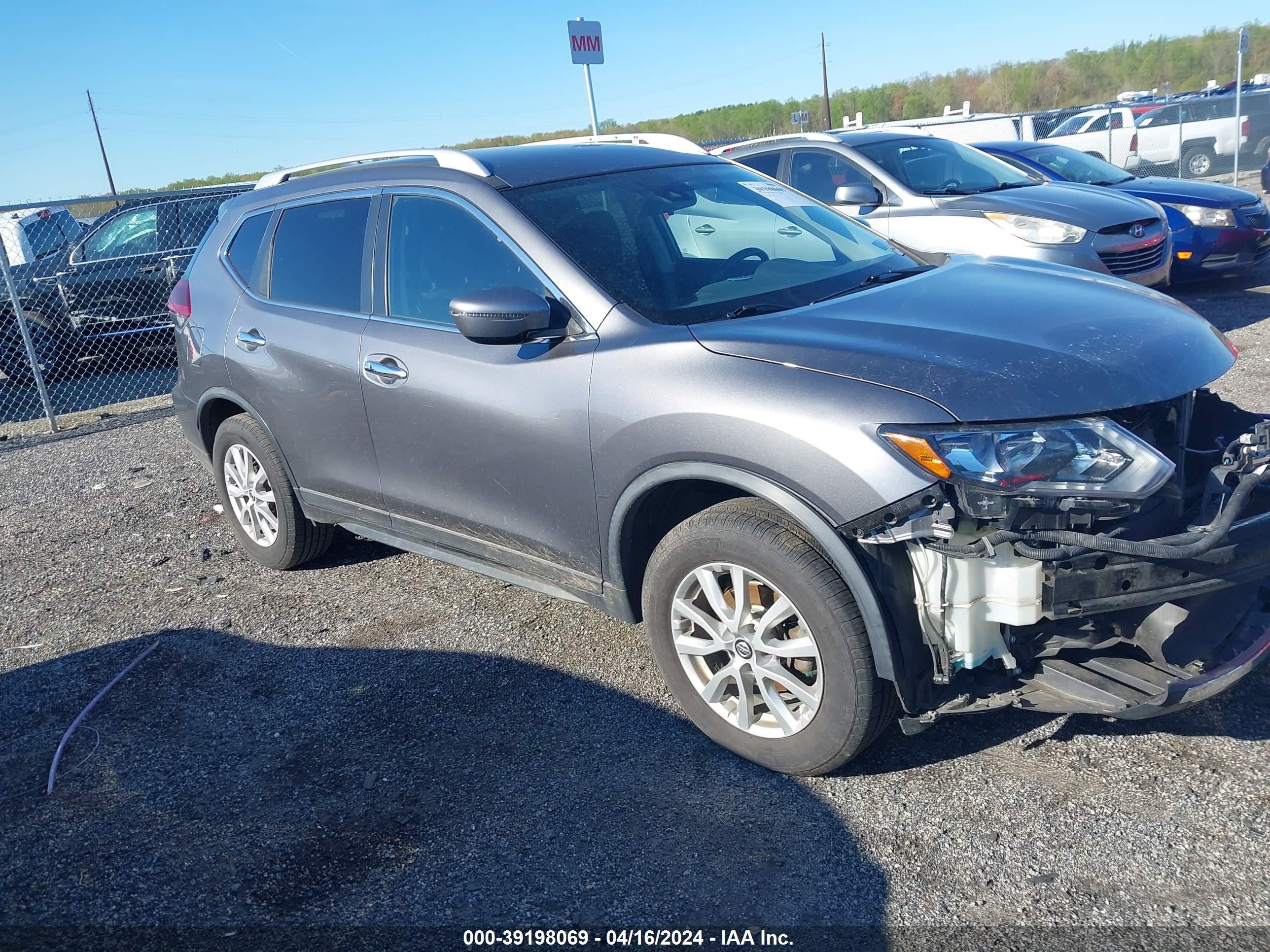 NISSAN ROGUE 2019 knmat2mv5kp502364