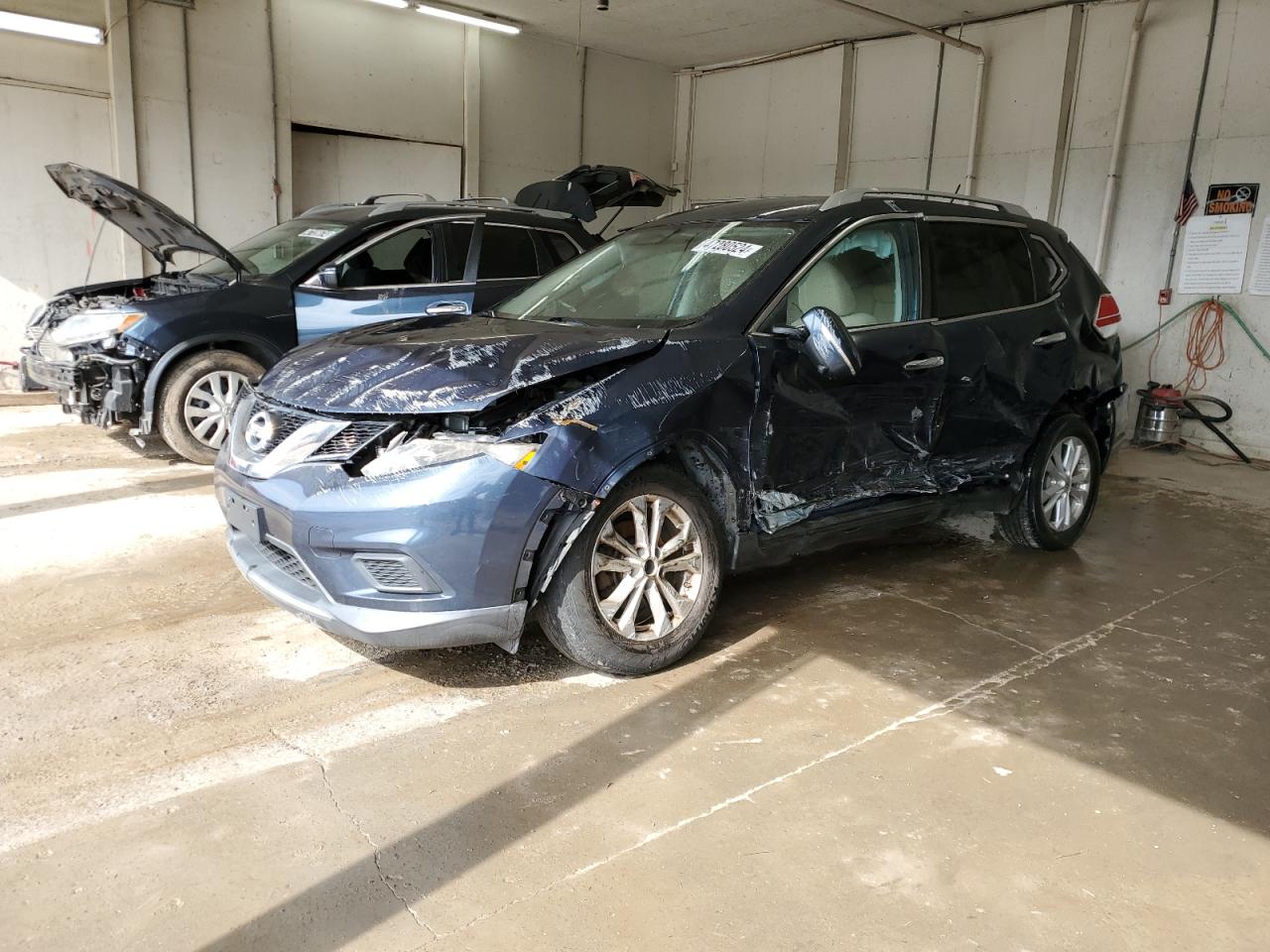 NISSAN ROGUE 2015 knmat2mv6fp577550