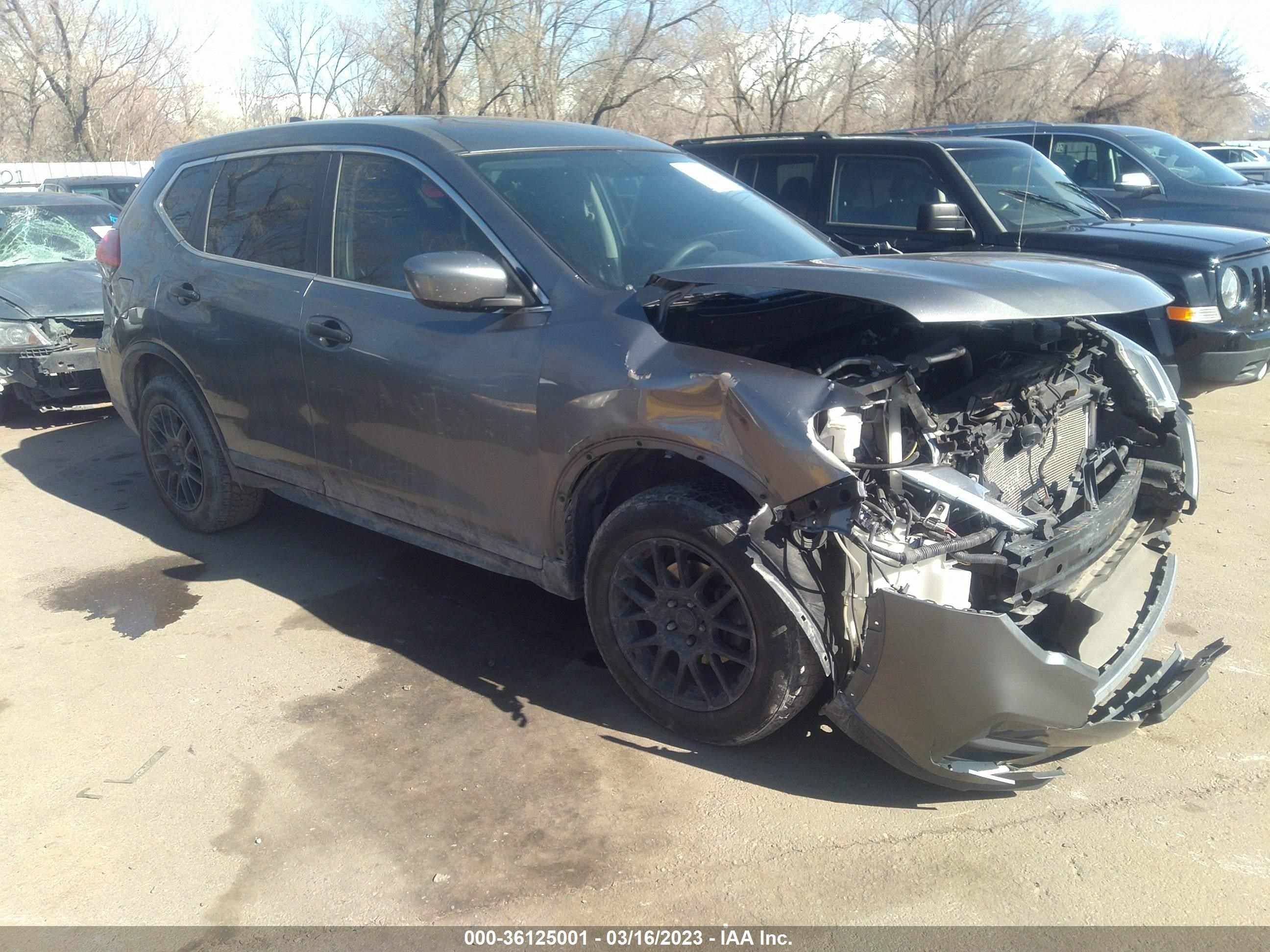 NISSAN ROGUE 2017 knmat2mv6hp553929