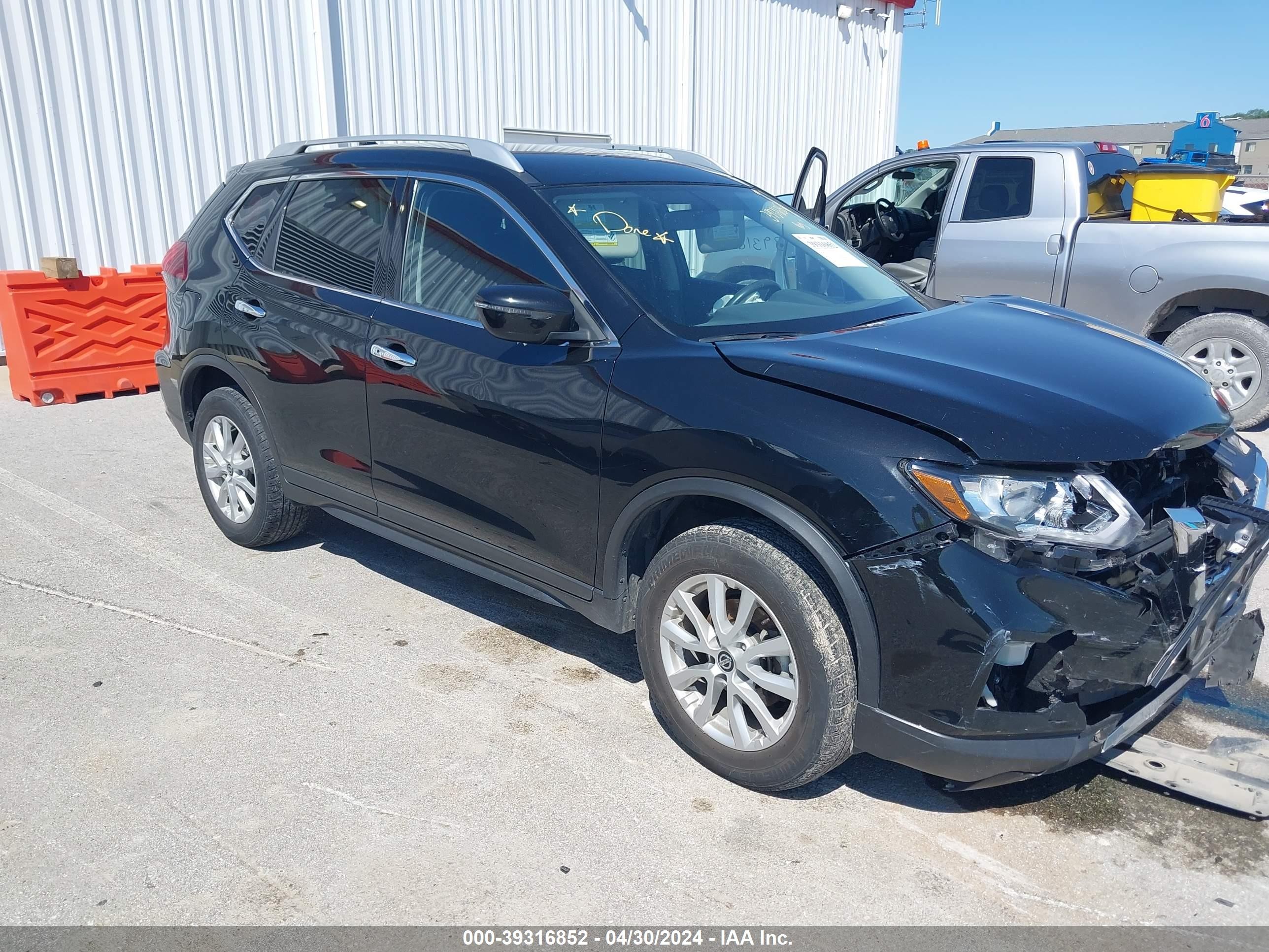 NISSAN ROGUE 2017 knmat2mv7jp507984