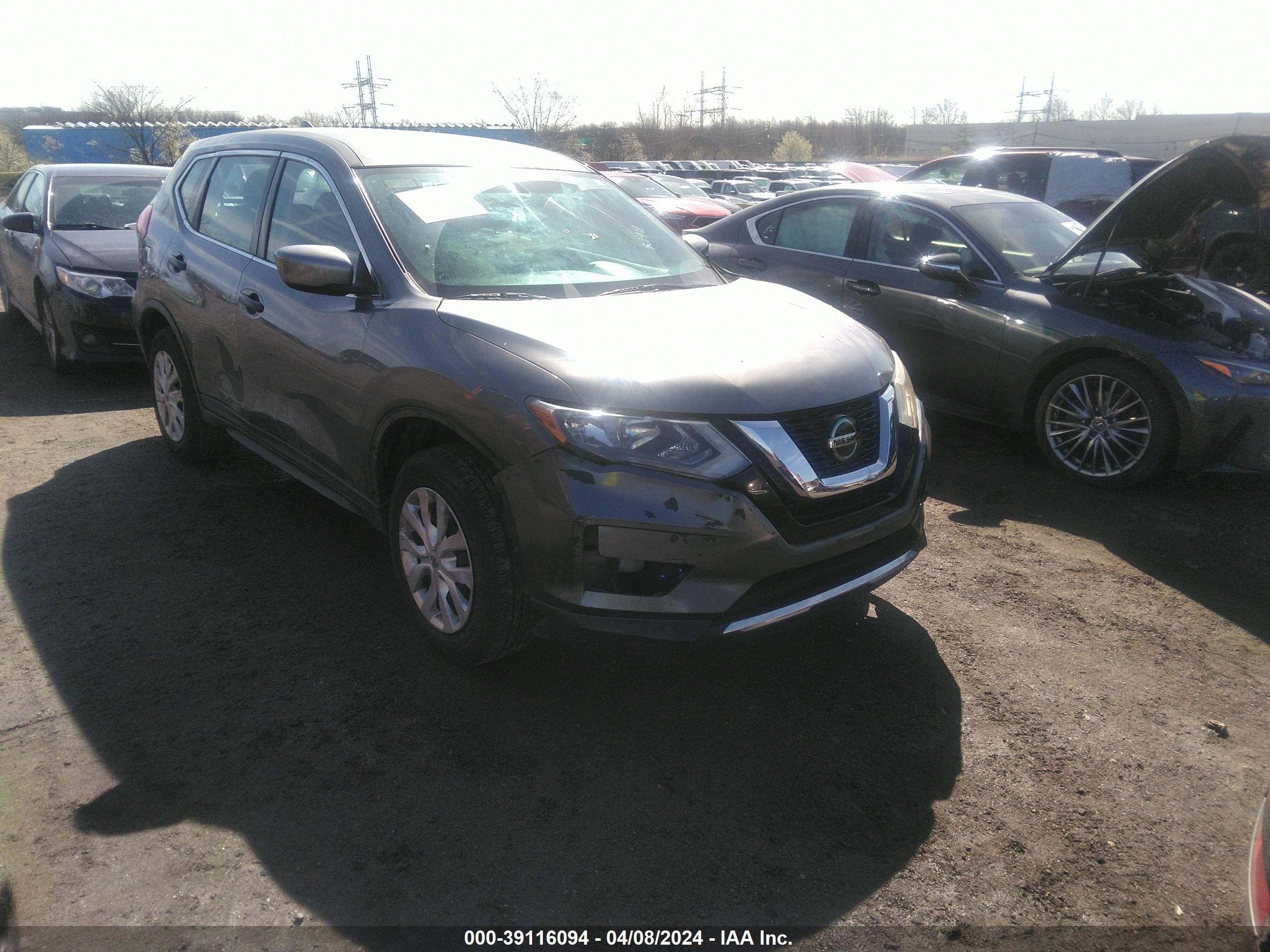 NISSAN ROGUE 2018 knmat2mv7jp525143