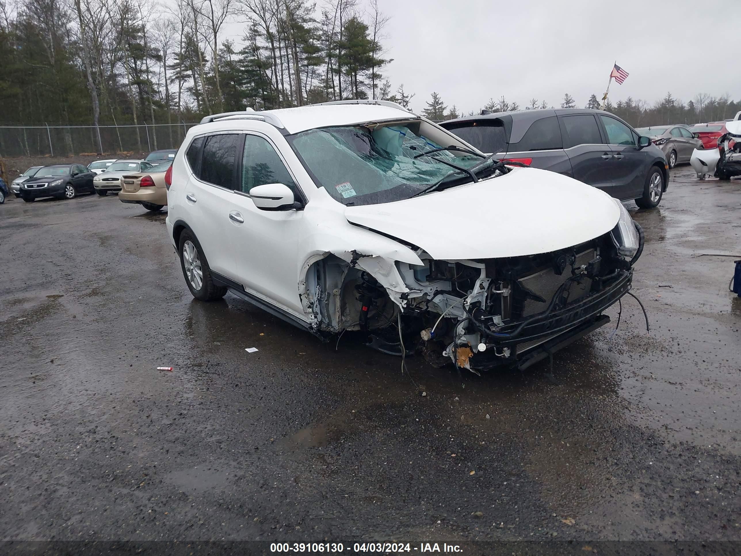 NISSAN ROGUE 2019 knmat2mv7kp525614