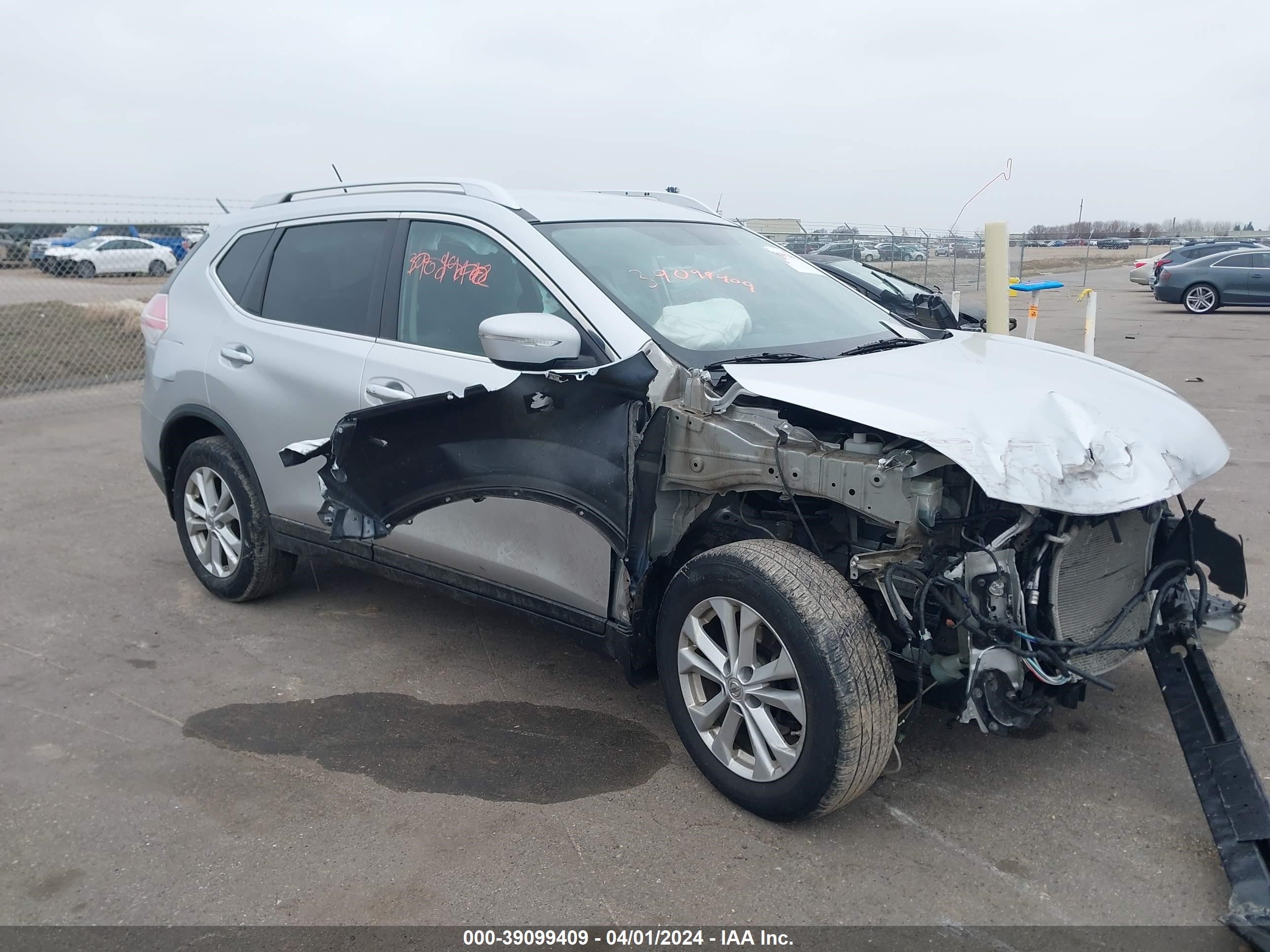 NISSAN ROGUE 2015 knmat2mv8fp509833