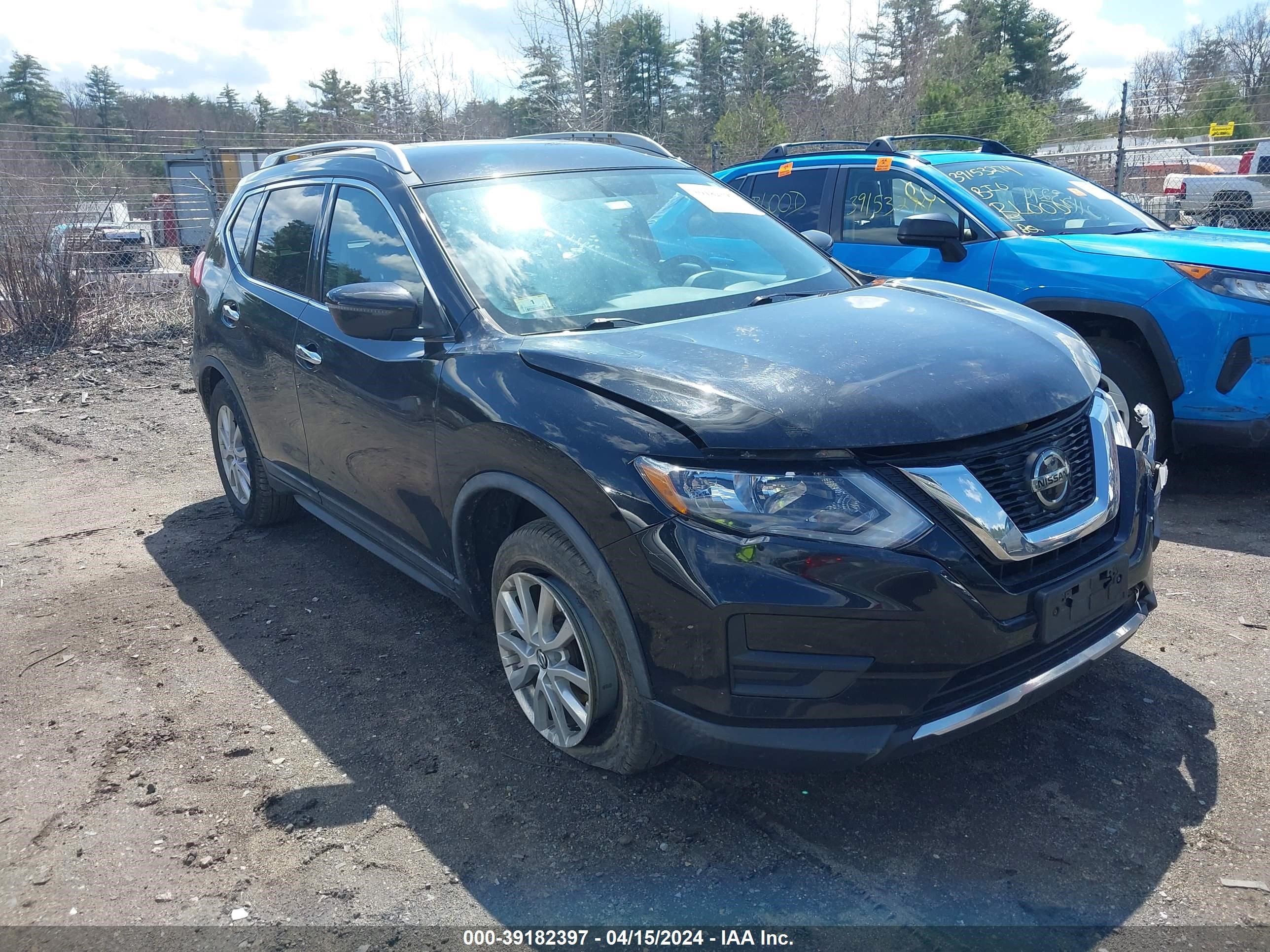 NISSAN ROGUE 2018 knmat2mv8jp560662