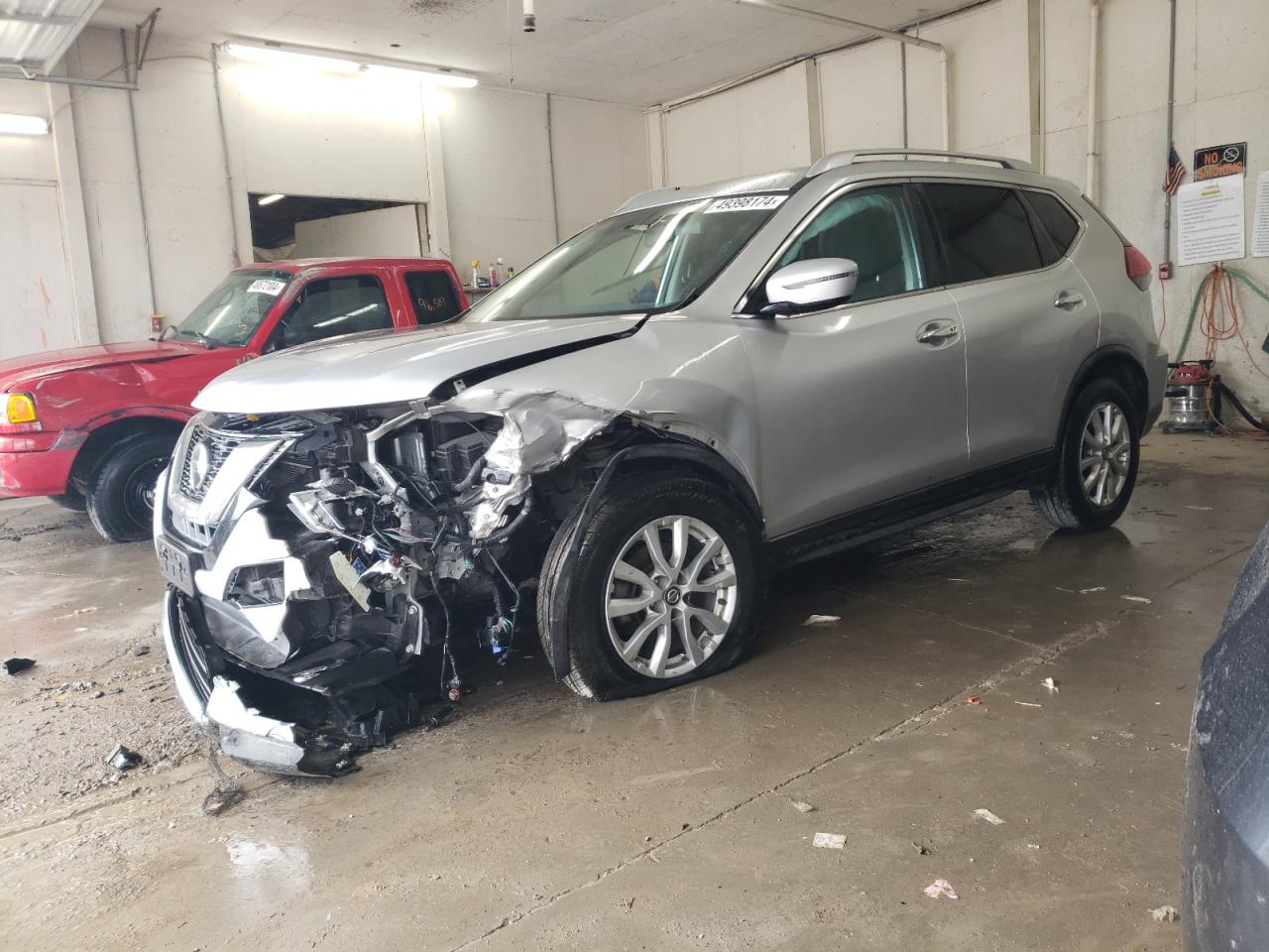 NISSAN ROGUE 2018 knmat2mv8jp562850