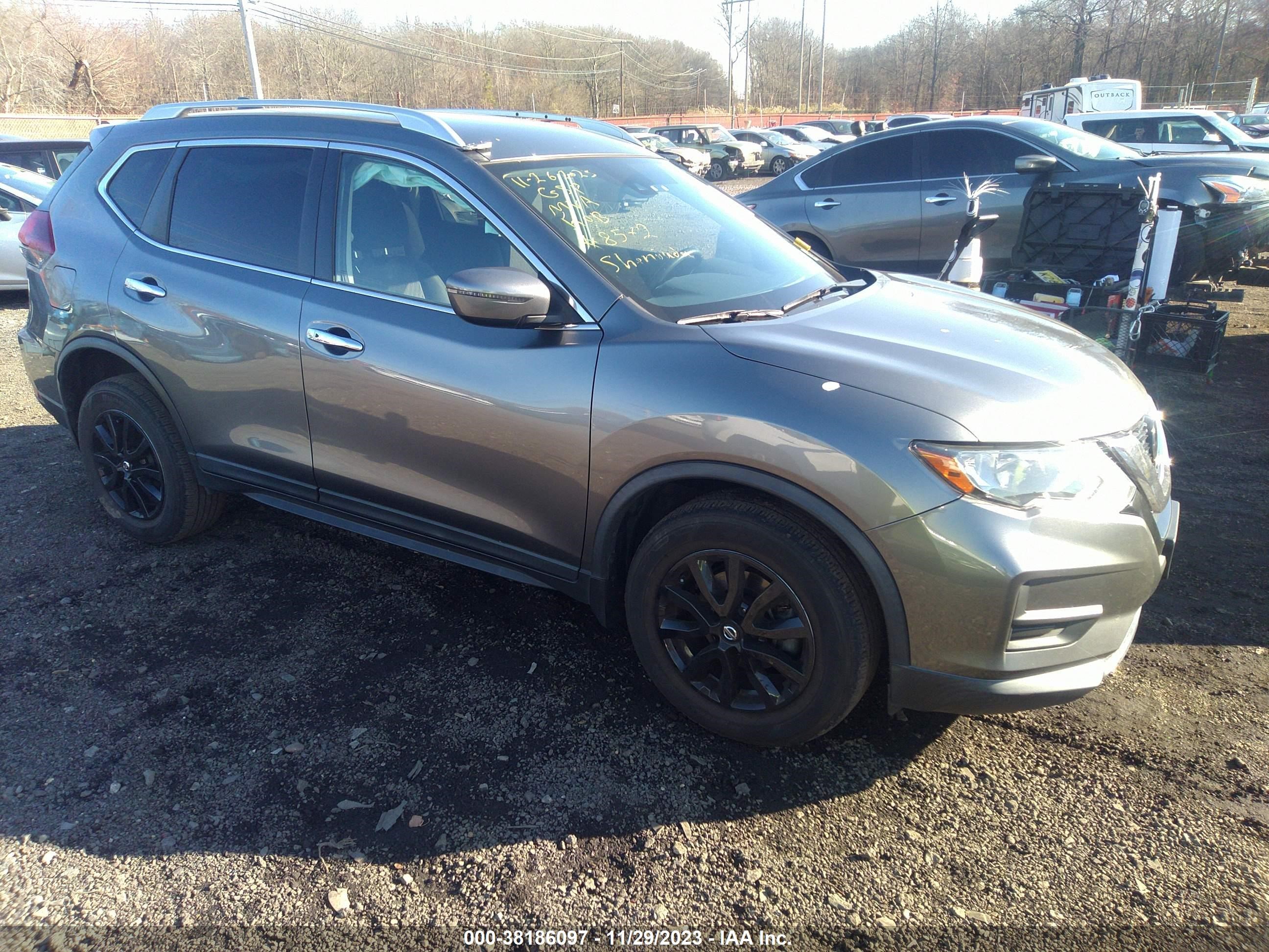 NISSAN ROGUE 2020 knmat2mv8lp528572