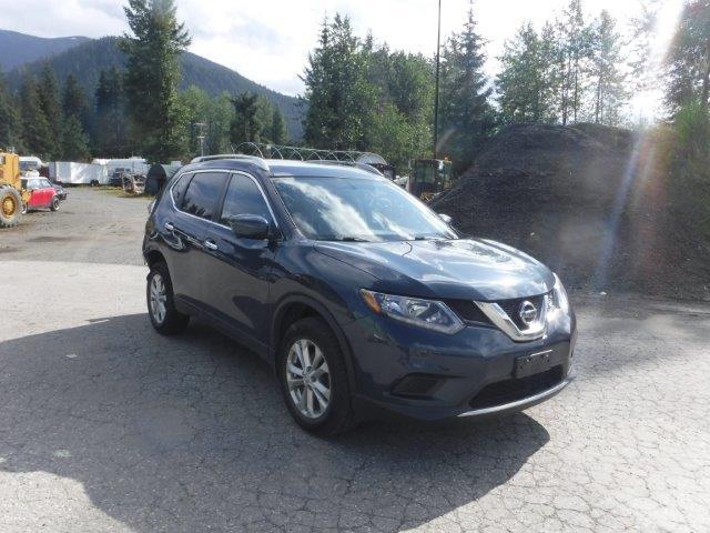 NISSAN ROGUE S 2016 knmat2mv9gp630226