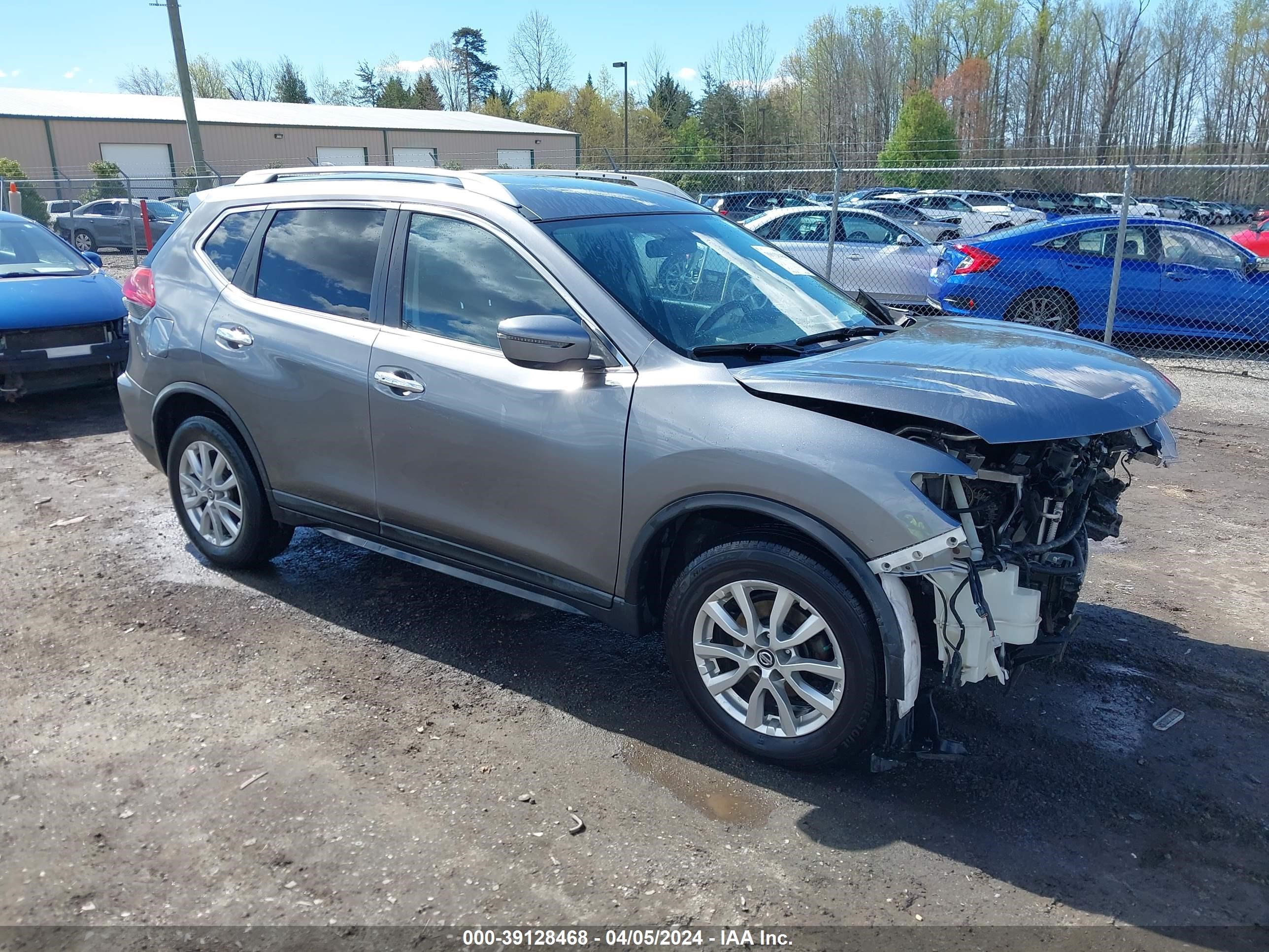 NISSAN ROGUE 2018 knmat2mv9jp510935