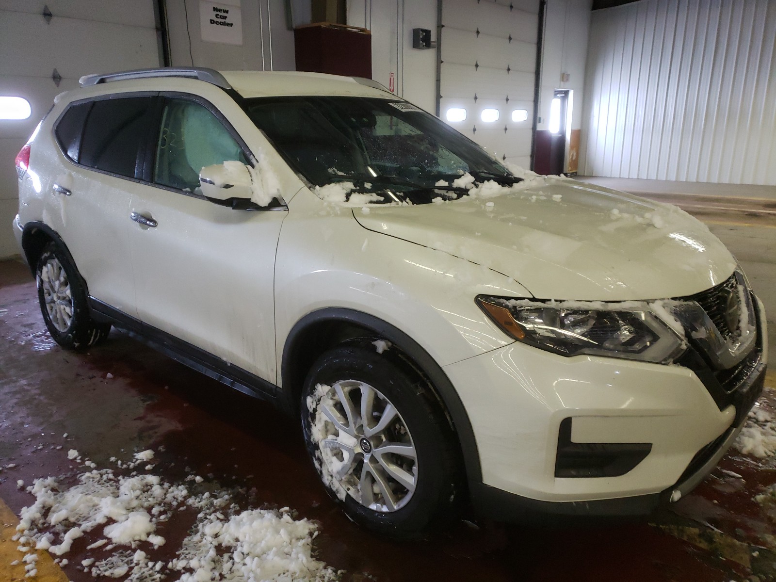 NISSAN ROGUE S 2018 knmat2mv9jp543384