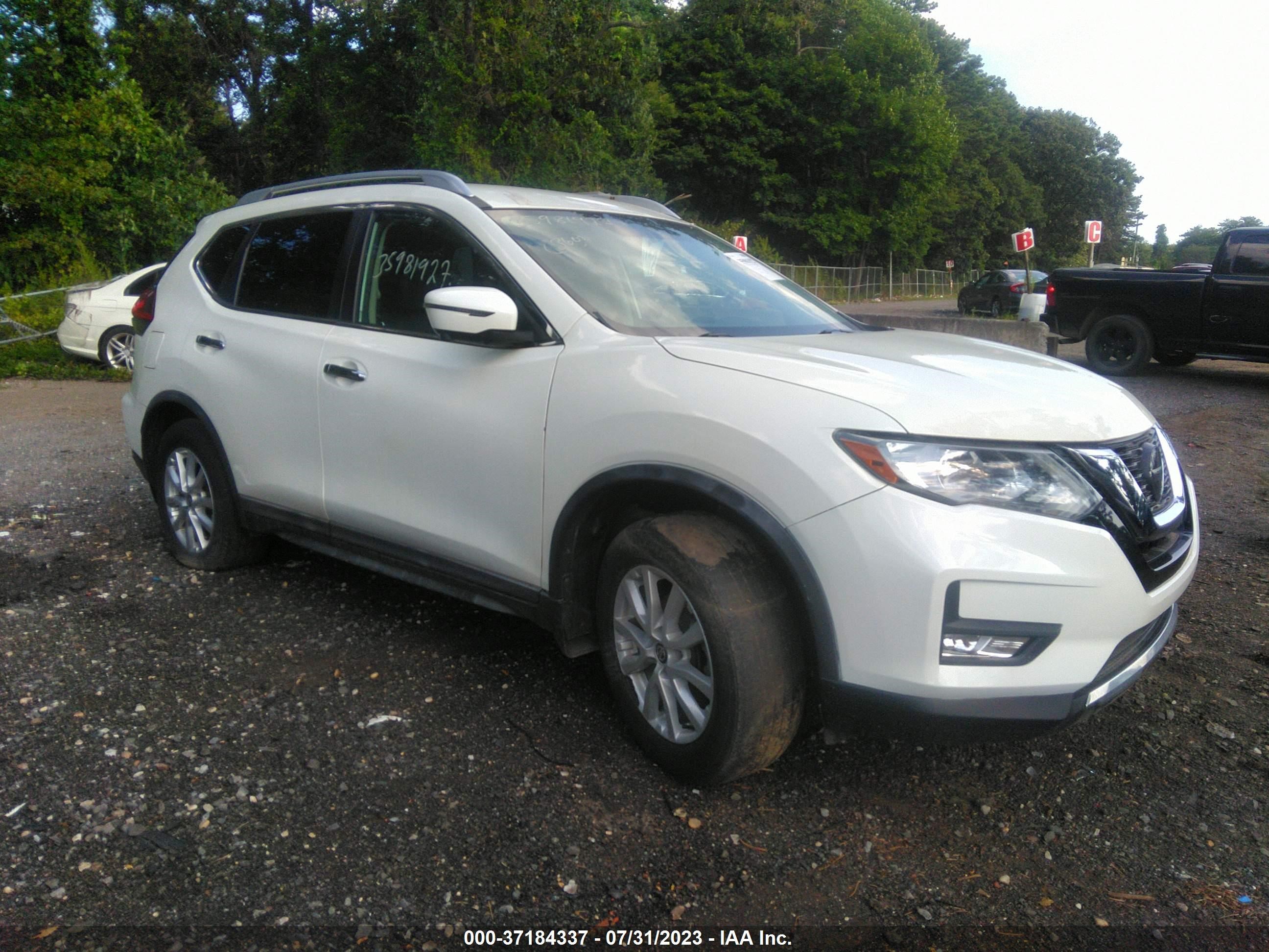 NISSAN ROGUE 2018 knmat2mv9jp589782