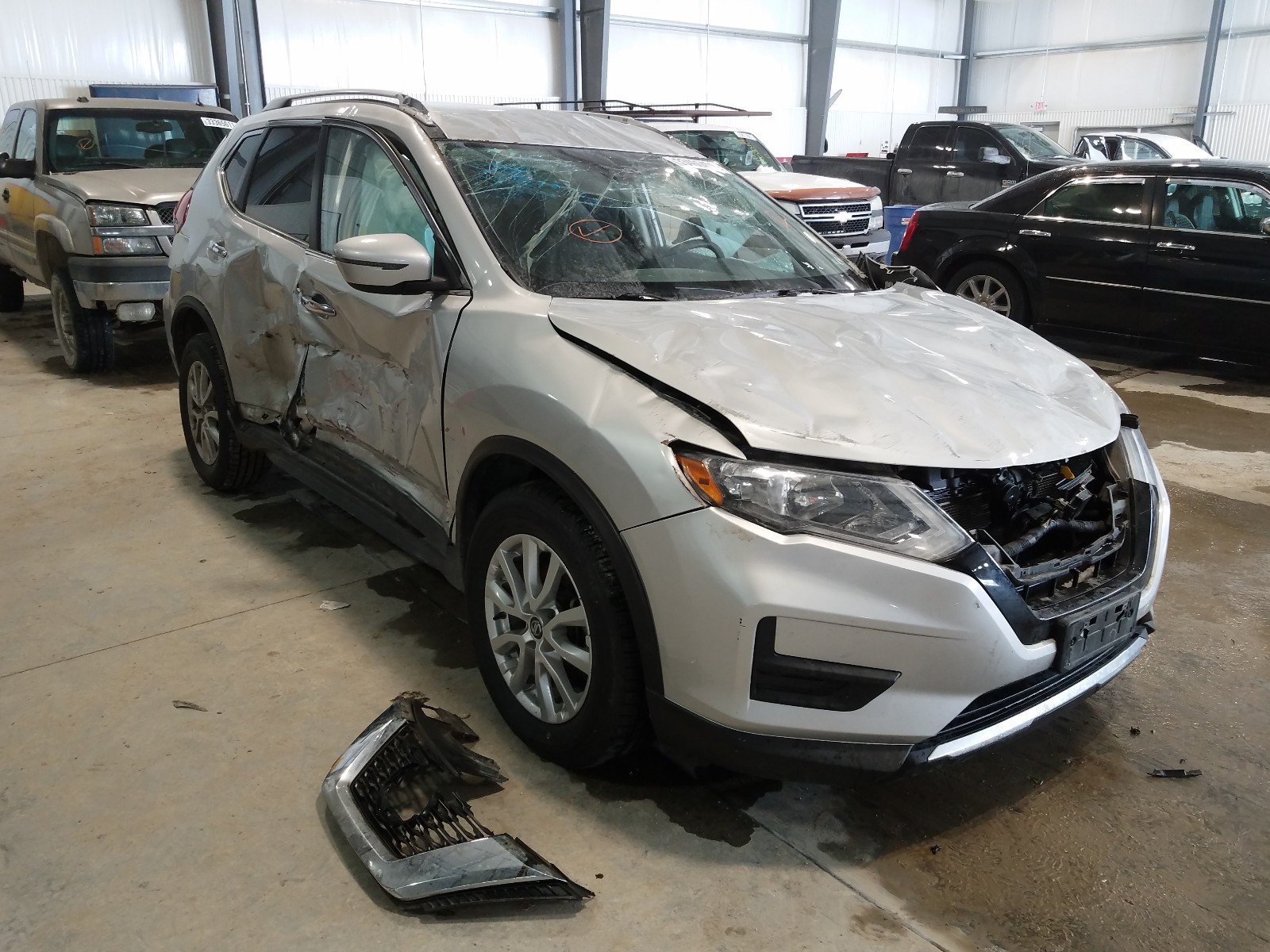 NISSAN ROGUE S 2019 knmat2mv9kp515215