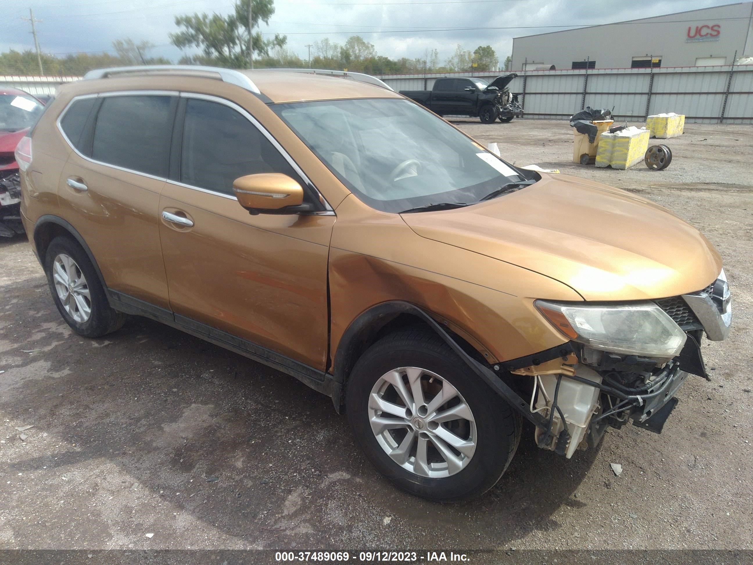 NISSAN ROGUE 2015 knmat2mvxfp503046