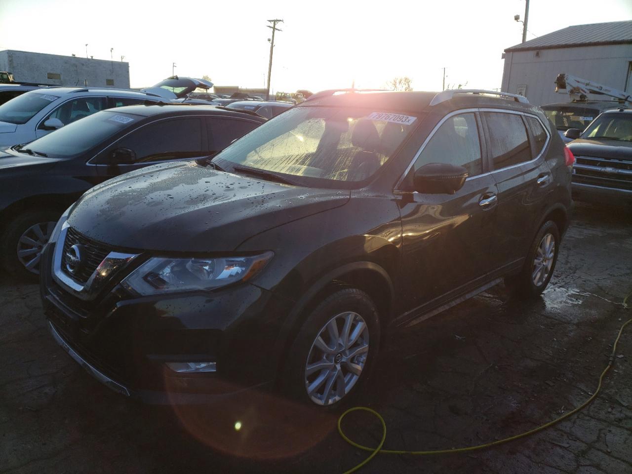 NISSAN ROGUE 2017 knmat2mvxhp502644