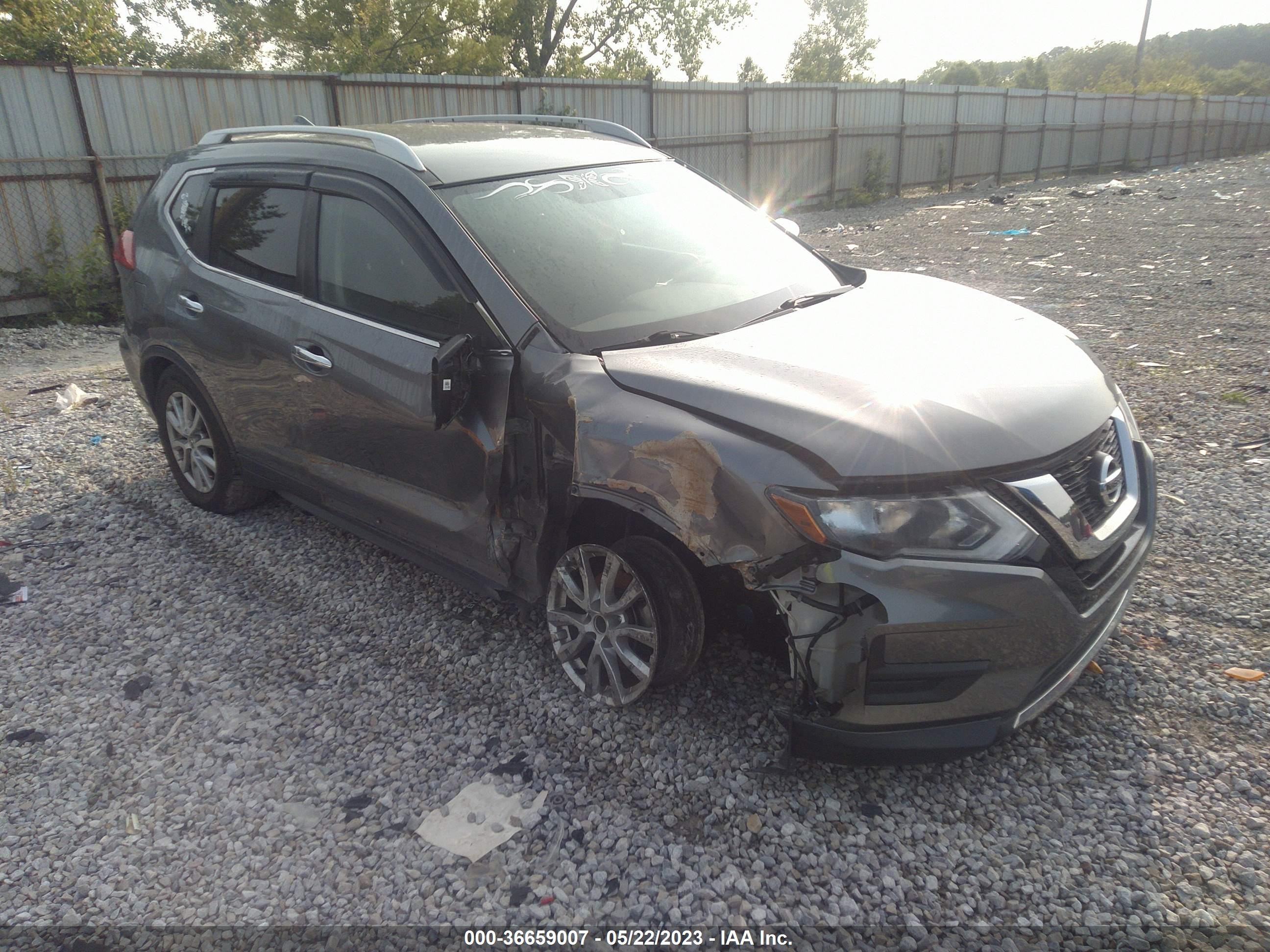 NISSAN ROGUE 2017 knmat2mvxhp542111