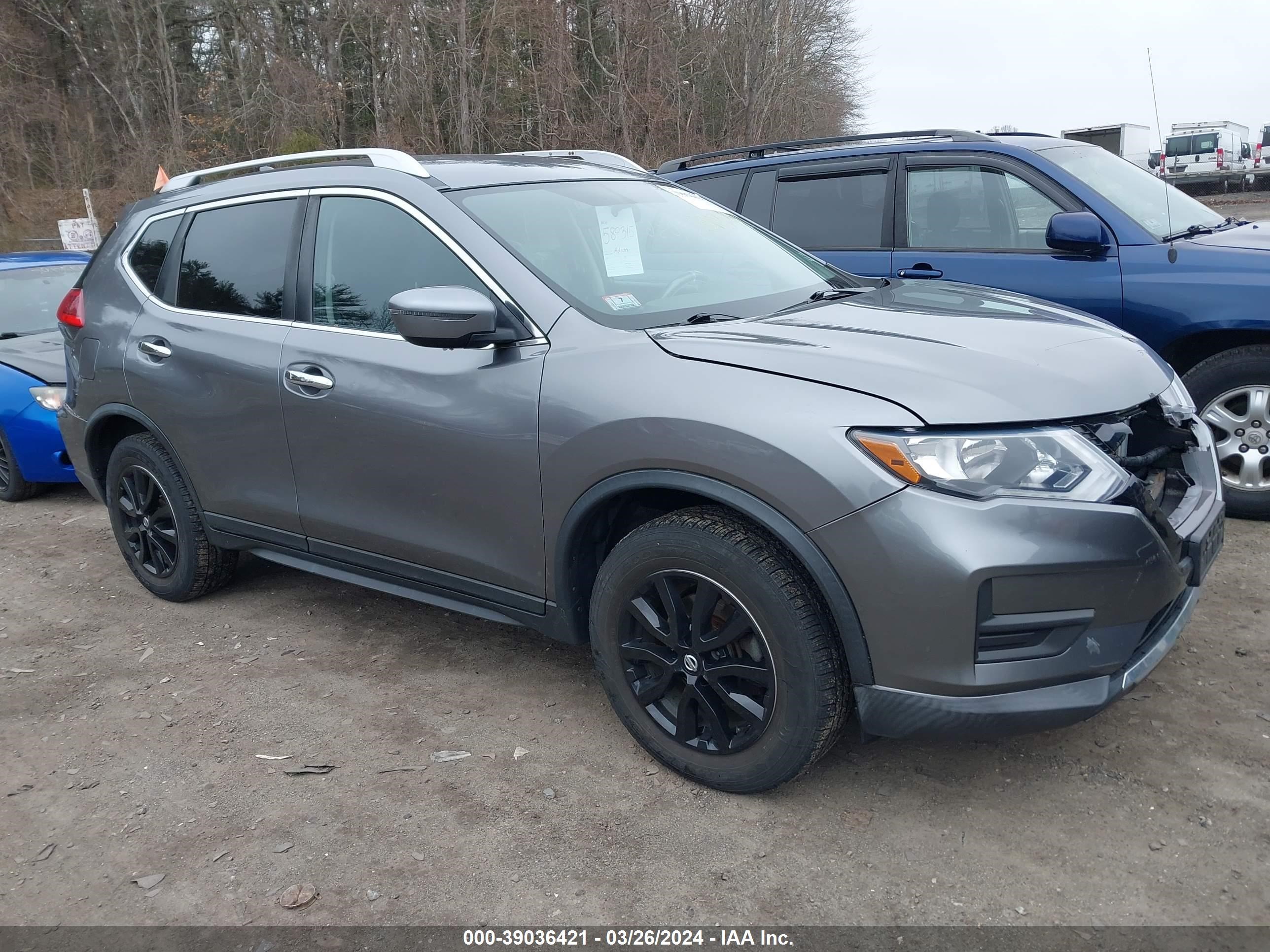 NISSAN ROGUE 2017 knmat2mvxhp566487