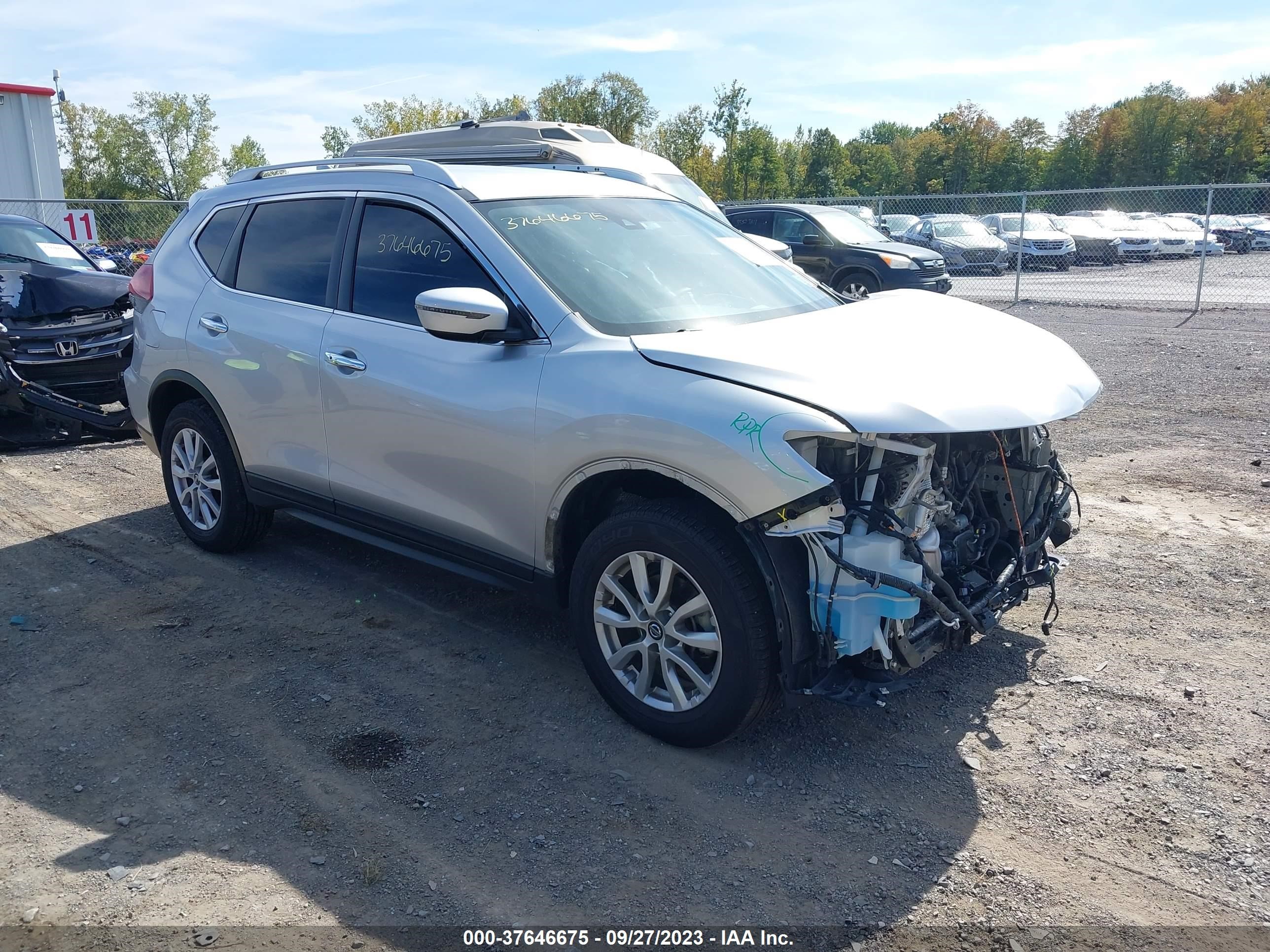 NISSAN ROGUE 2020 knmat2mvxlp517346