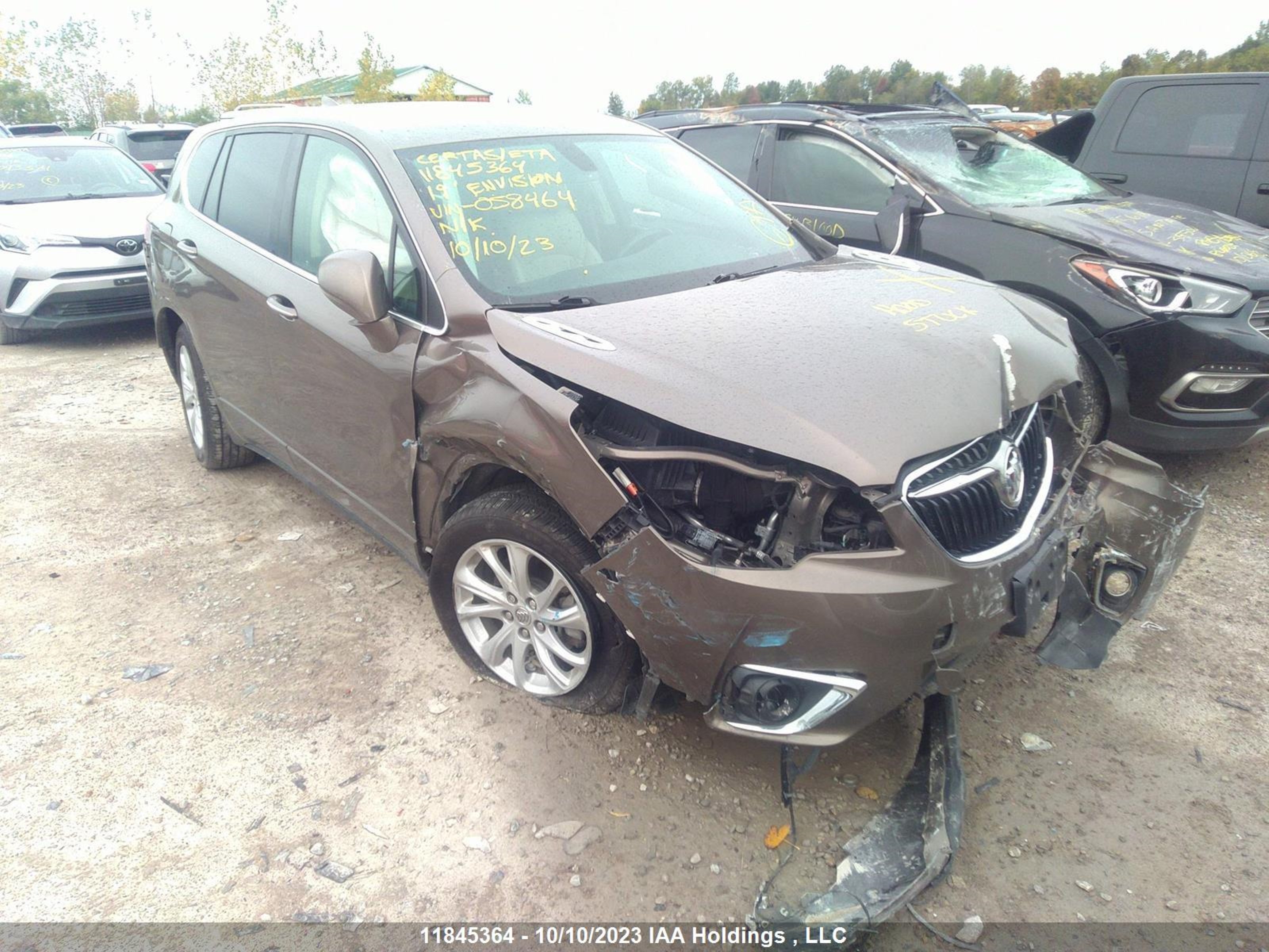 BUICK ENVISION 2019 lrbfx1sa6kd058464