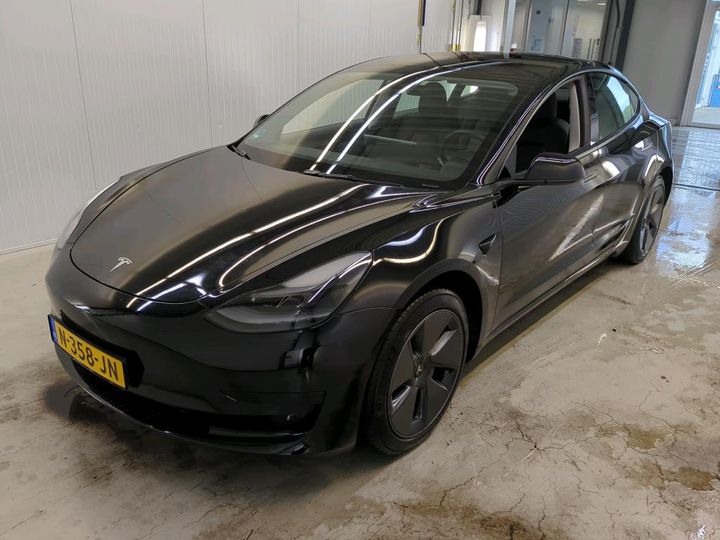 TESLA 3 2021 lrw3e7fa8mc354003