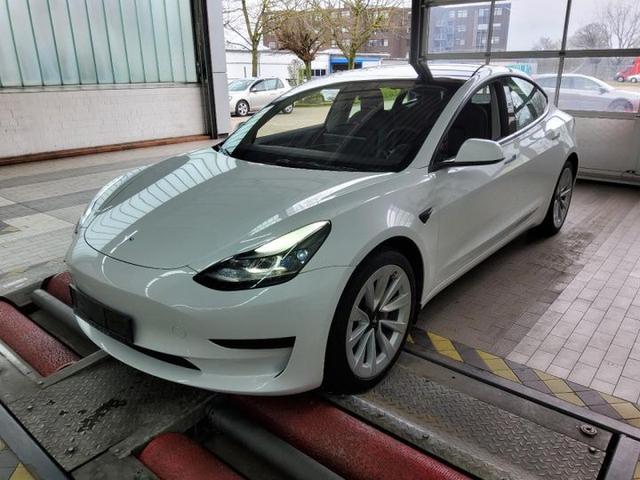 TESLA MODEL 2022 lrw3e7fr5nc489530