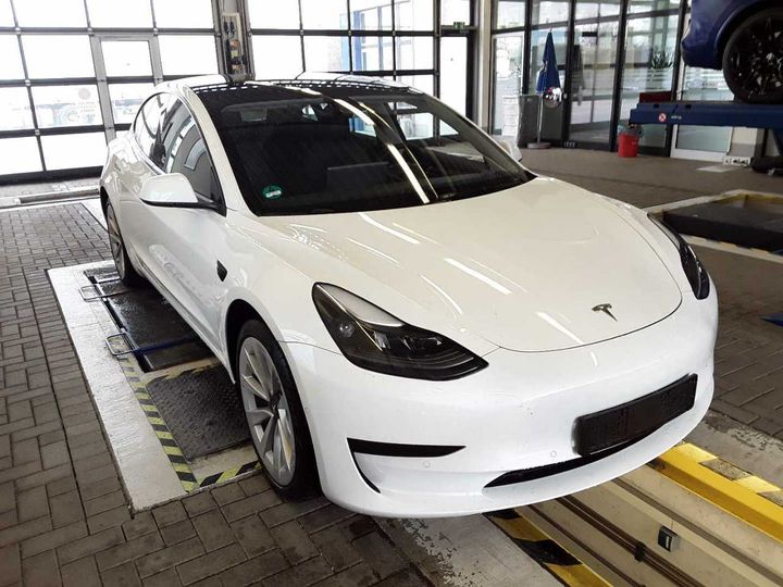 TESLA MODEL 3 2022 lrw3e7fs3nc522799