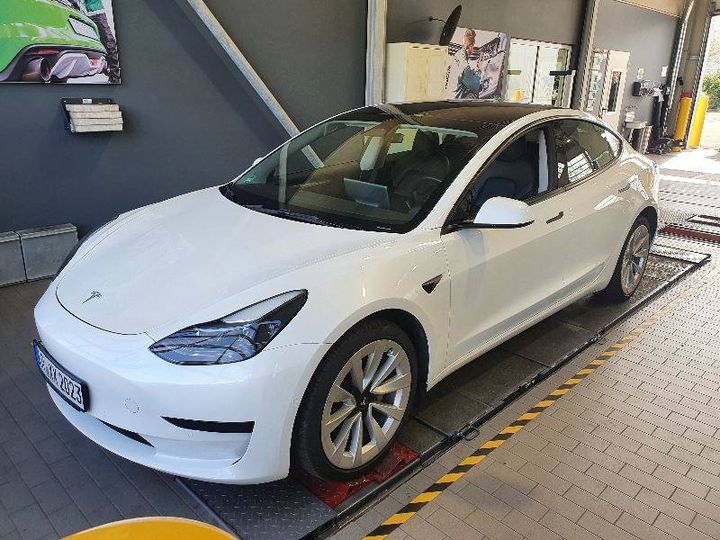 TESLA NULL 2022 lrw3e7fs3nc522933