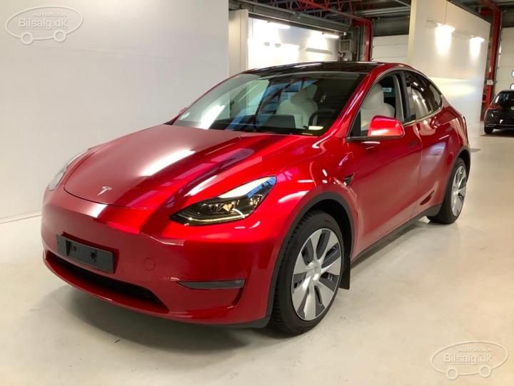 TESLA MODEL Y SUV 2021 lrwygcek3mc062827