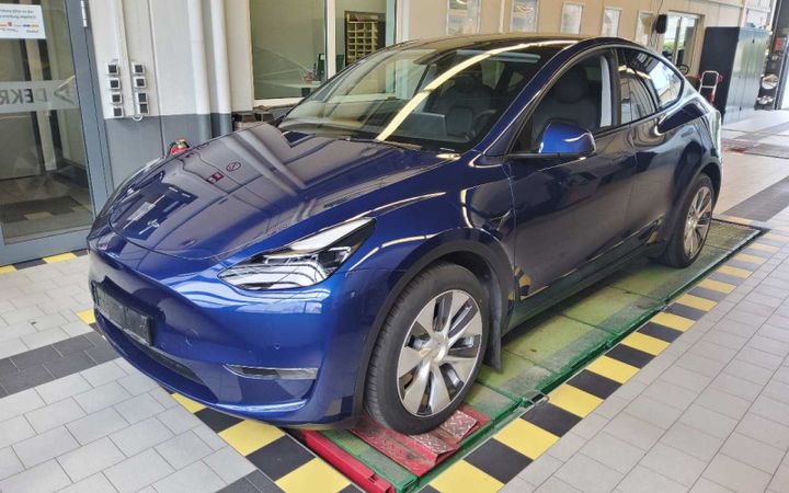 TESLA MODEL Y 2022 lrwygcek8nc266394