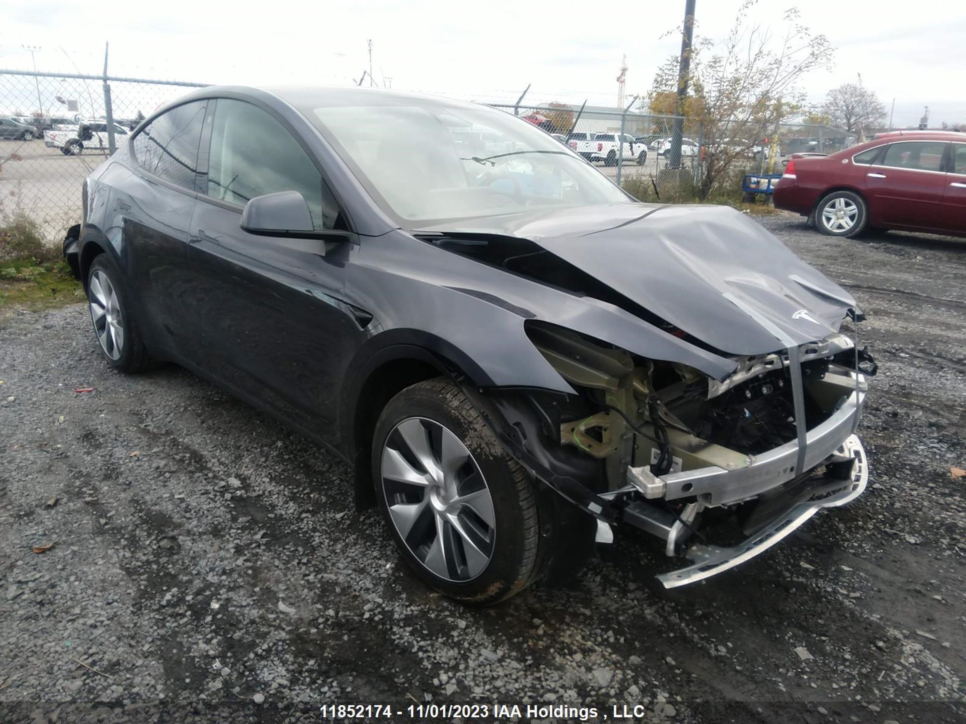 TESLA MODEL Y 2023 lrwygdfd9pc028305