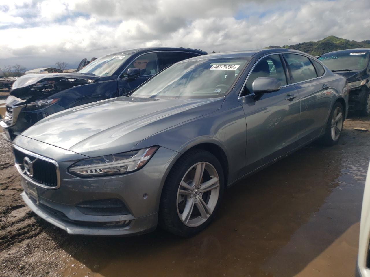 VOLVO S90 2018 lvy982ak6jp024283