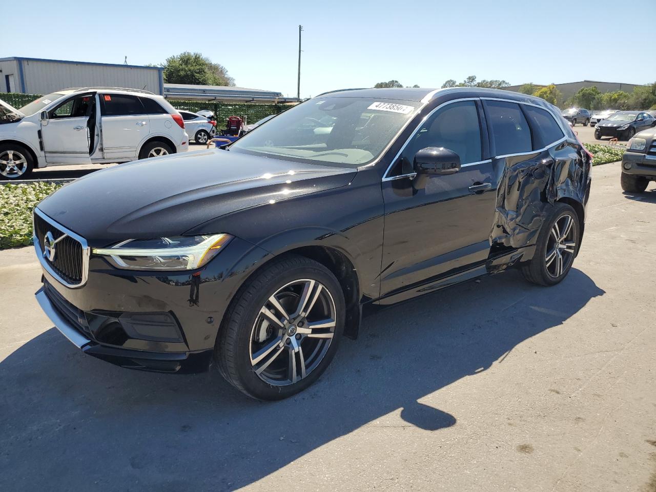 VOLVO XC60 2019 lyv102dk7kb188209