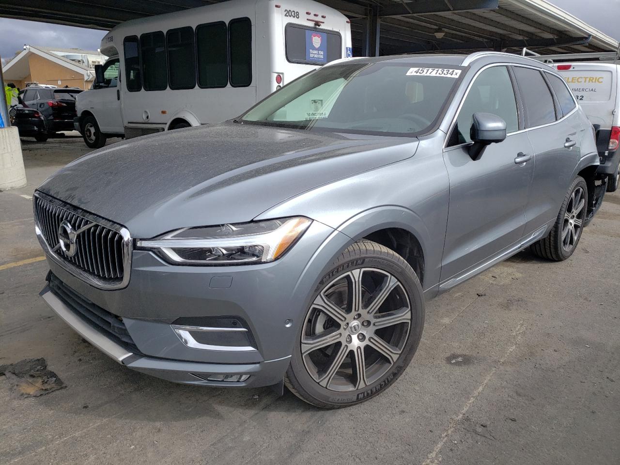 VOLVO XC60 2019 lyv102dl7kb210525