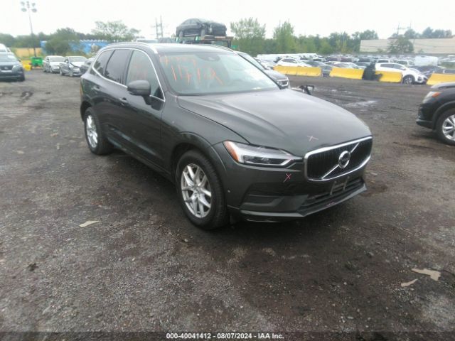 VOLVO XC60 2018 lyv102rk4jb100806