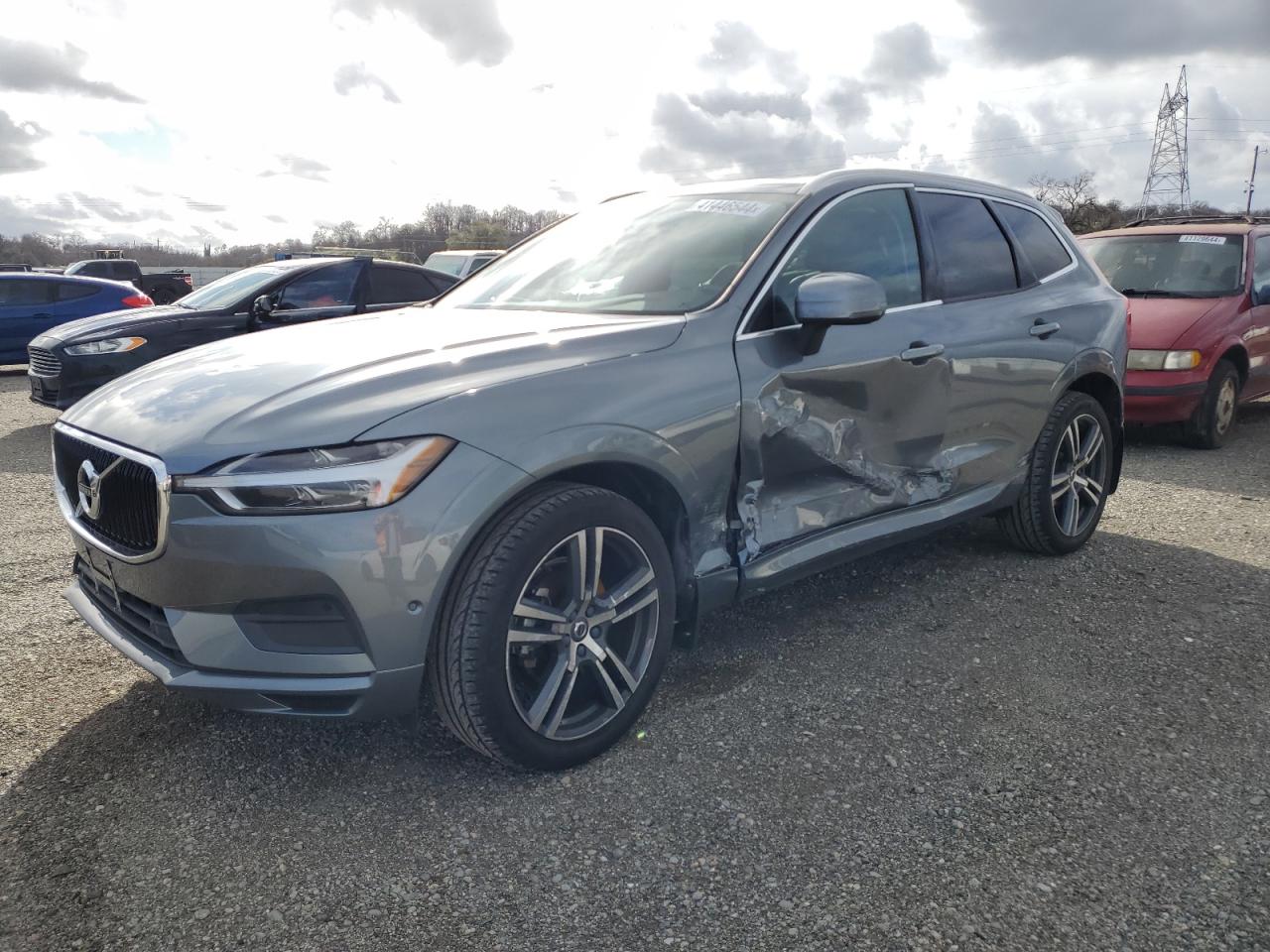 VOLVO XC60 2019 lyv102rk9kb187099