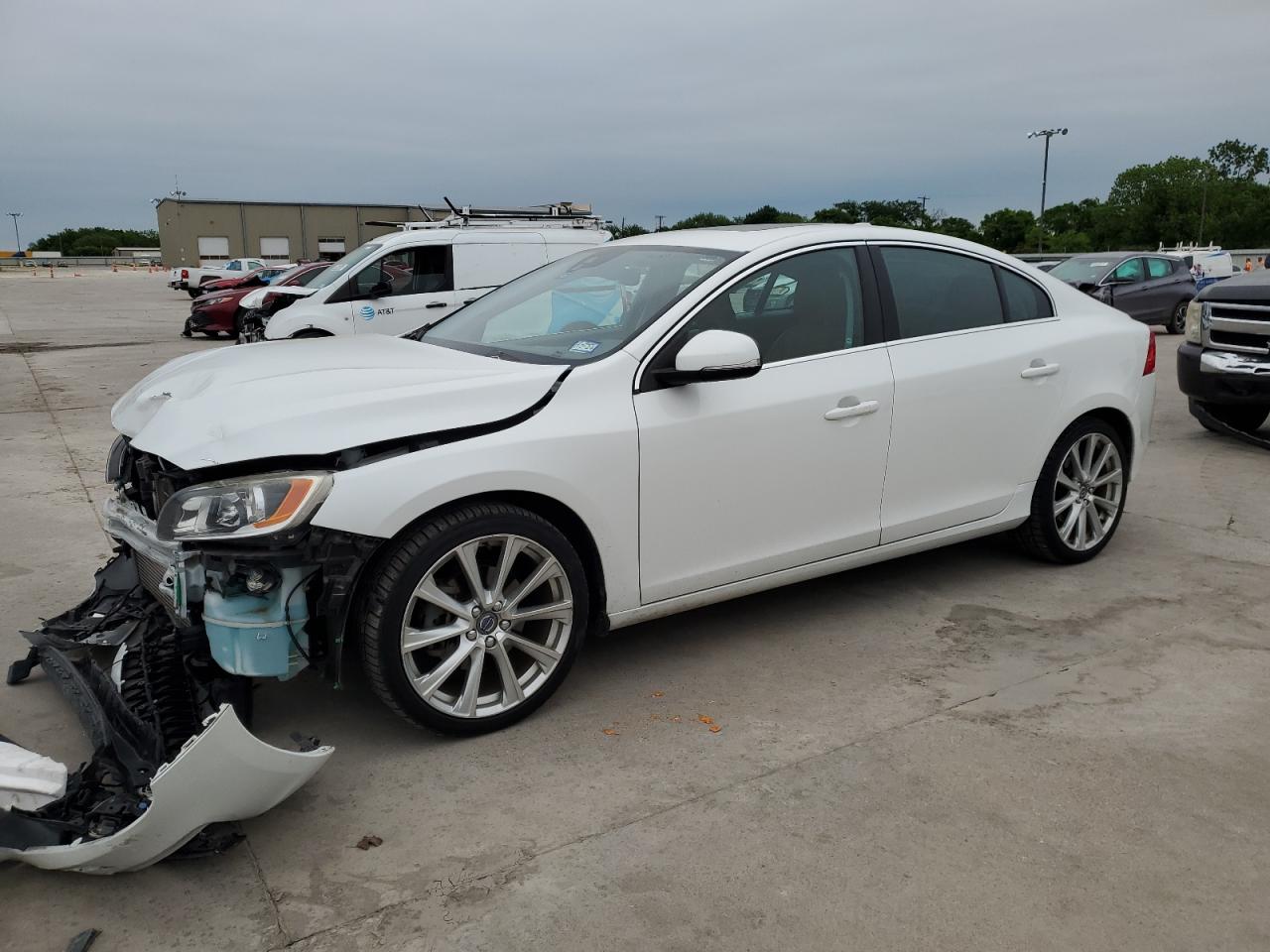 VOLVO S60 2018 lyv402hk1jb157222