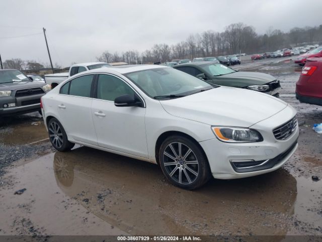 VOLVO NULL 2018 lyv402hm1jb166827