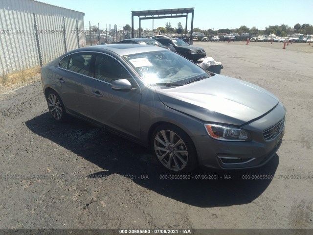 VOLVO S60 2018 lyv402hm6jb161932