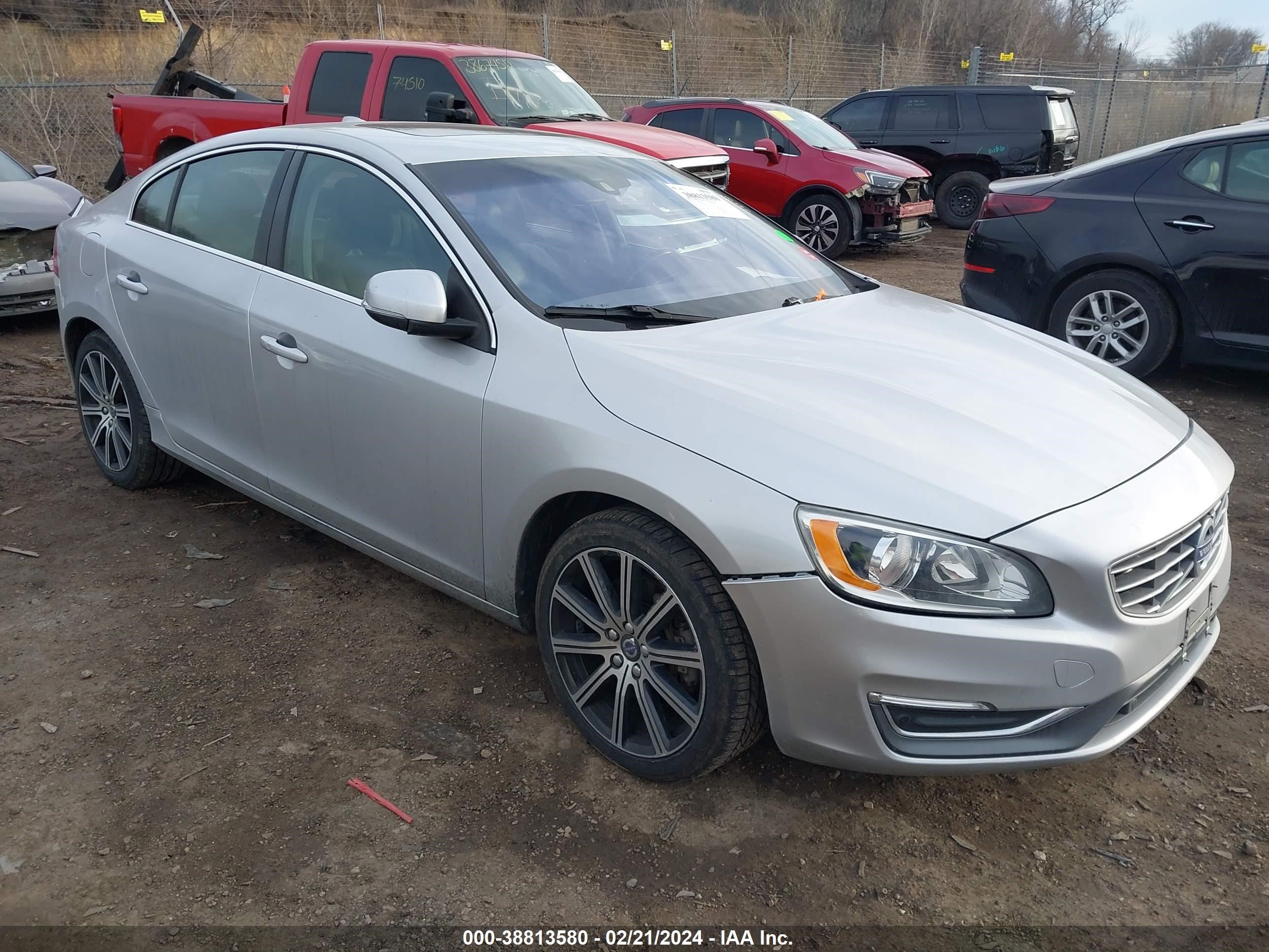 VOLVO NULL 2018 lyv402tk5jb171325