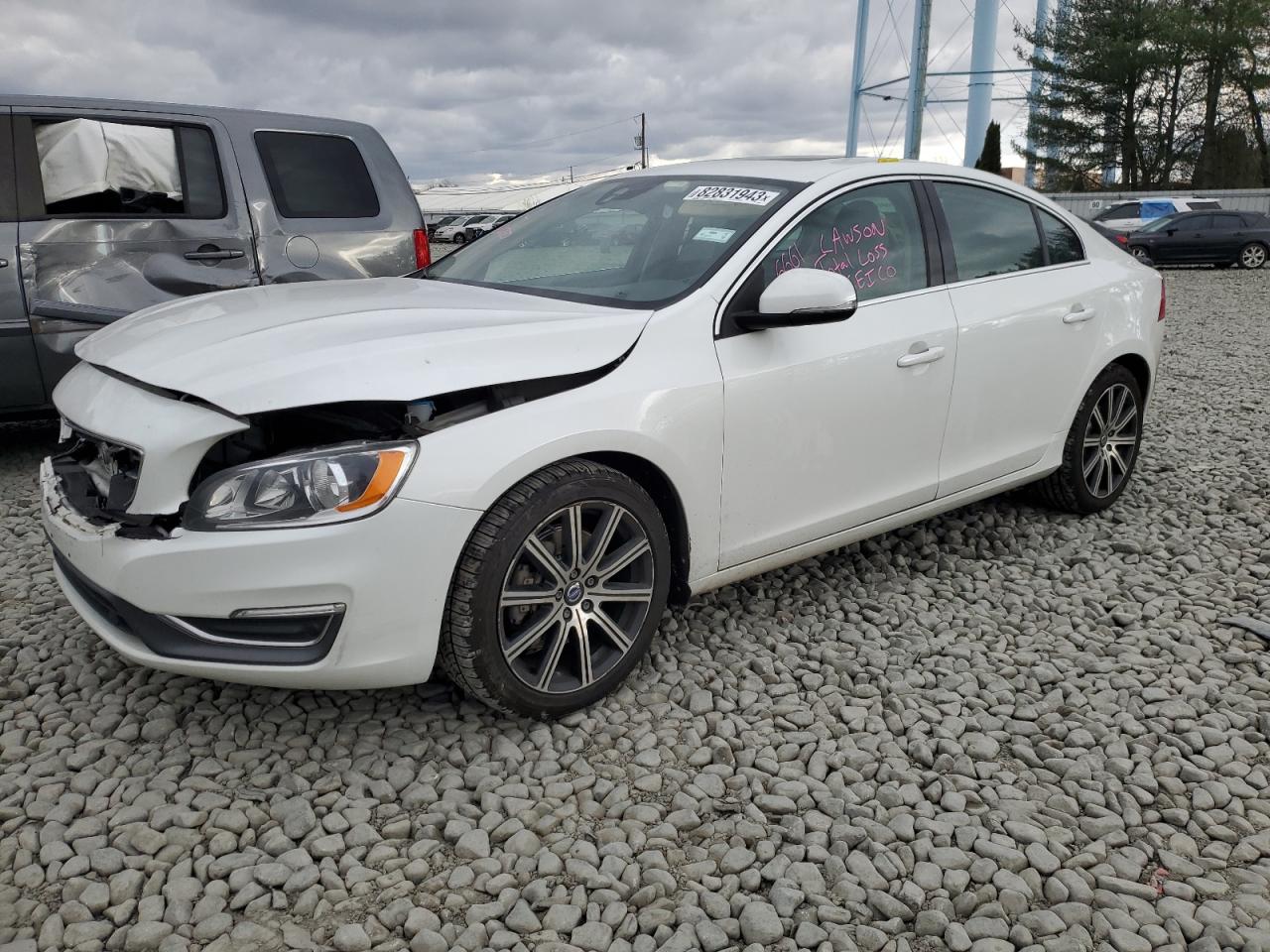 VOLVO S60 2018 lyv402tk8jb166068