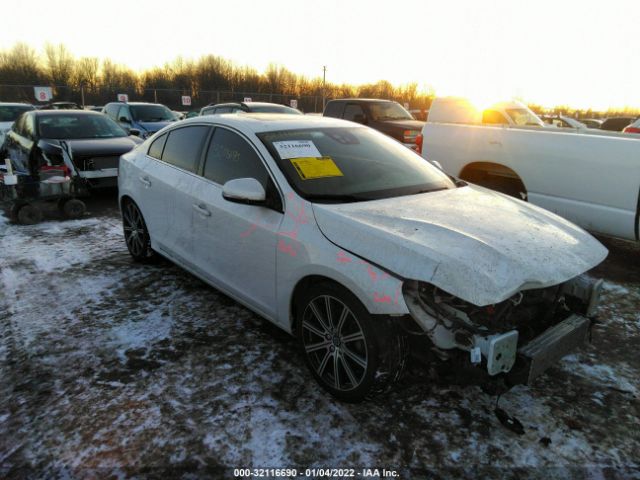 VOLVO S60 2017 lyv402tm4hb148808